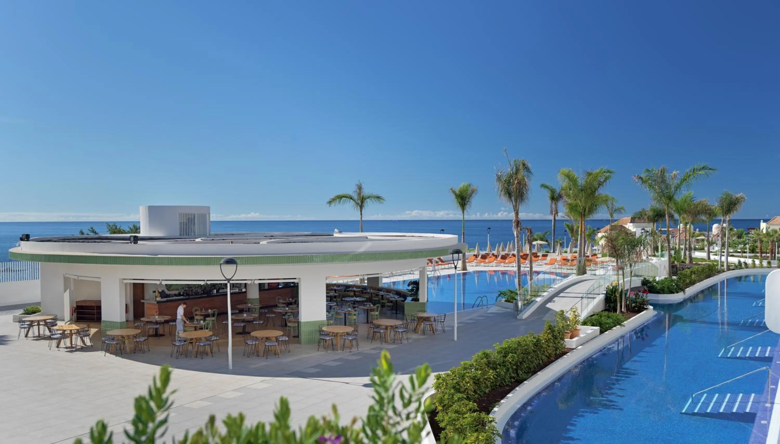 Swimming pool in H10 Atlantic Sunset Horizons Collection