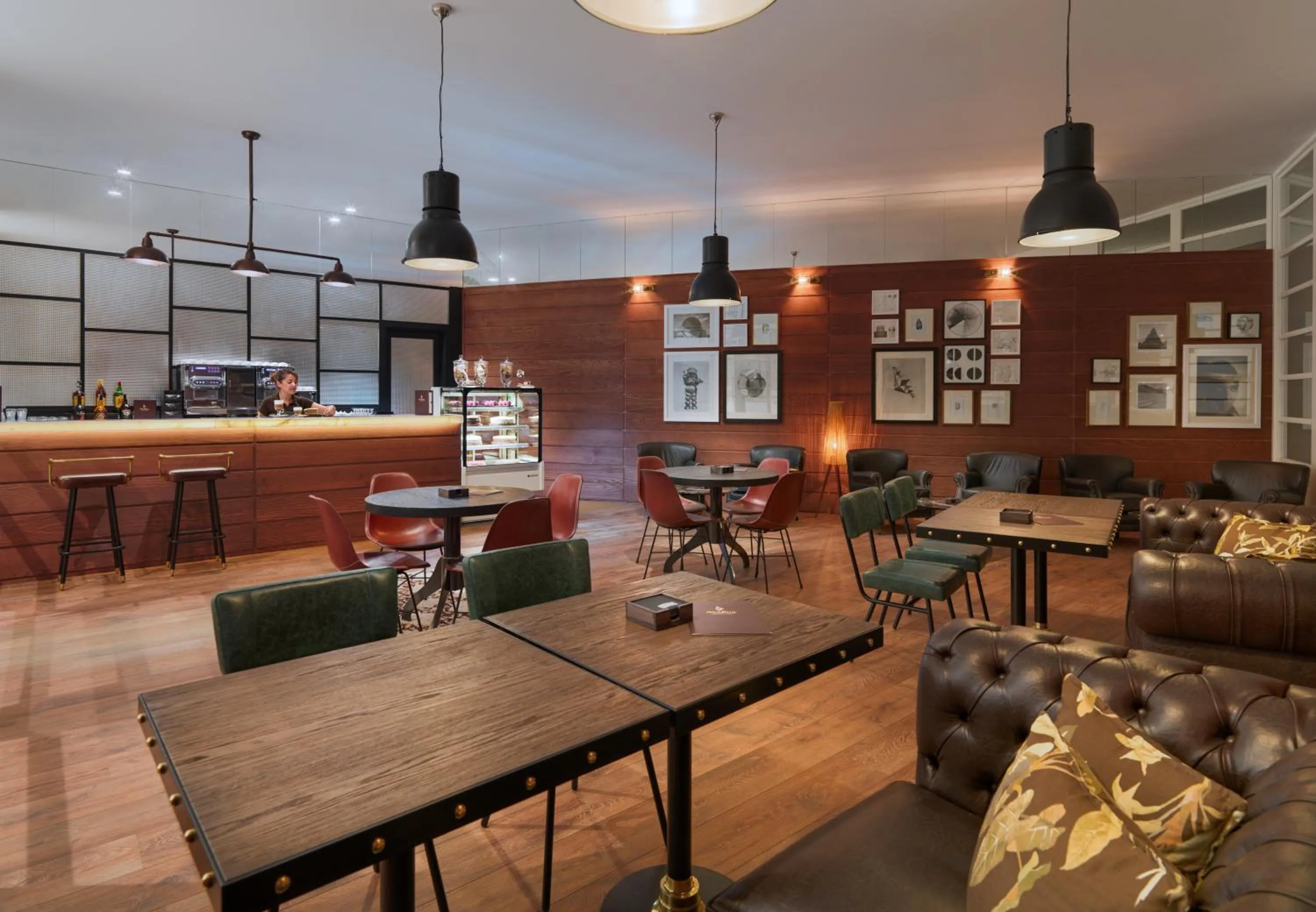 Lounge or bar in H10 Atlantic Sunset Horizons Collection