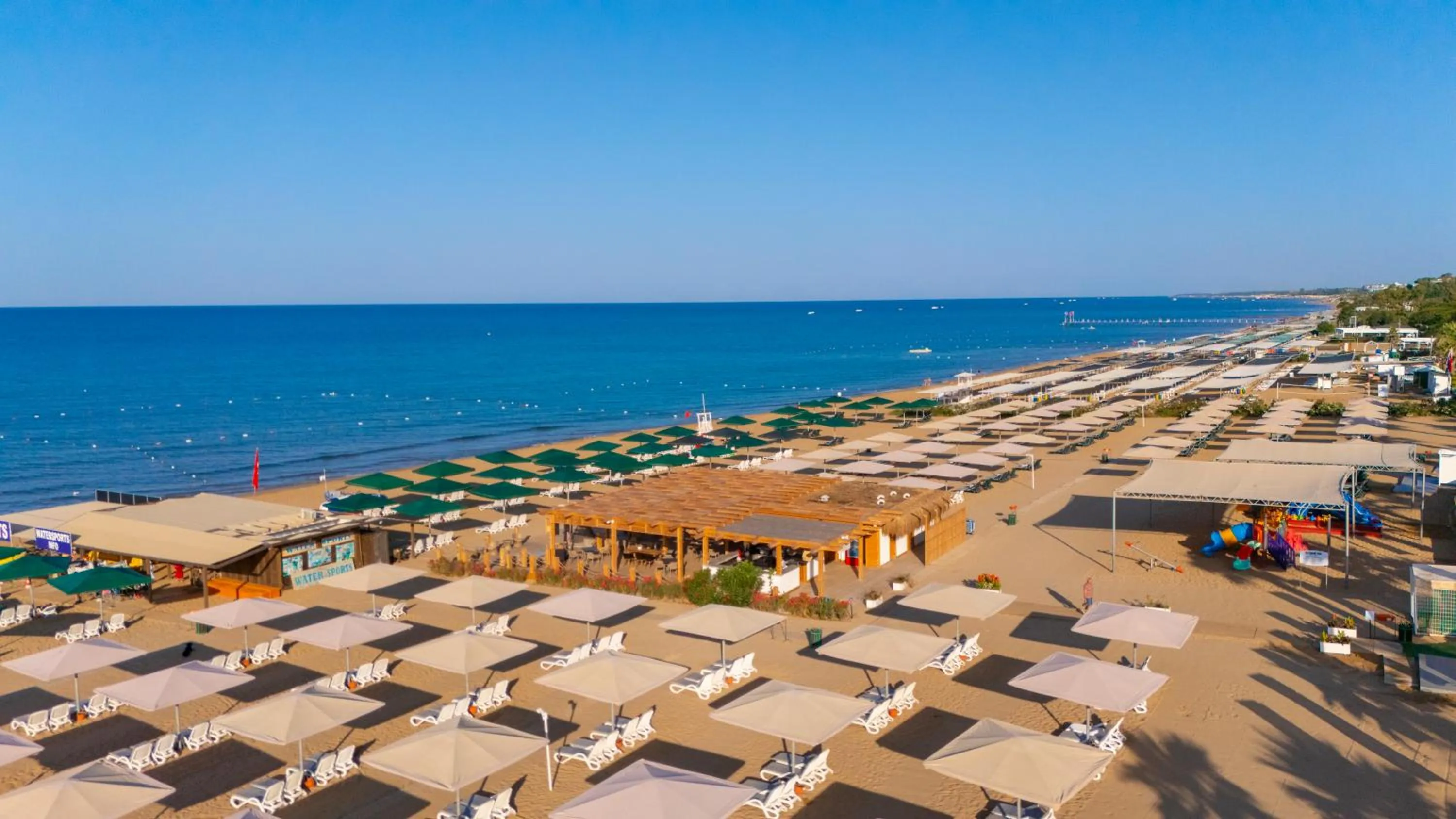 Beach in Kamelya Selin Hotel Luxury Resort & SPA