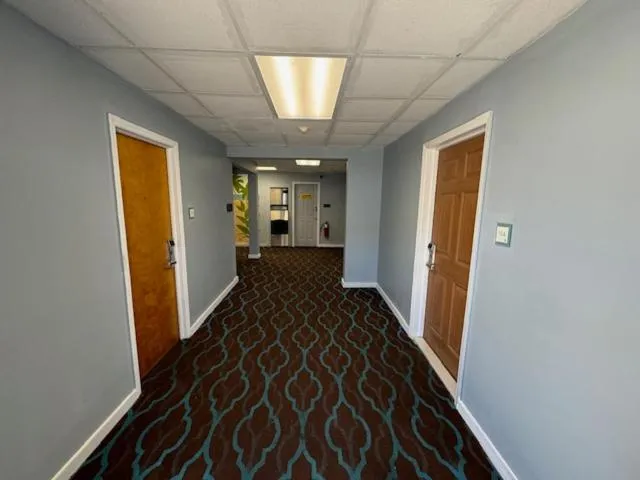 Hammock Inn & Suites North Beach Hotel