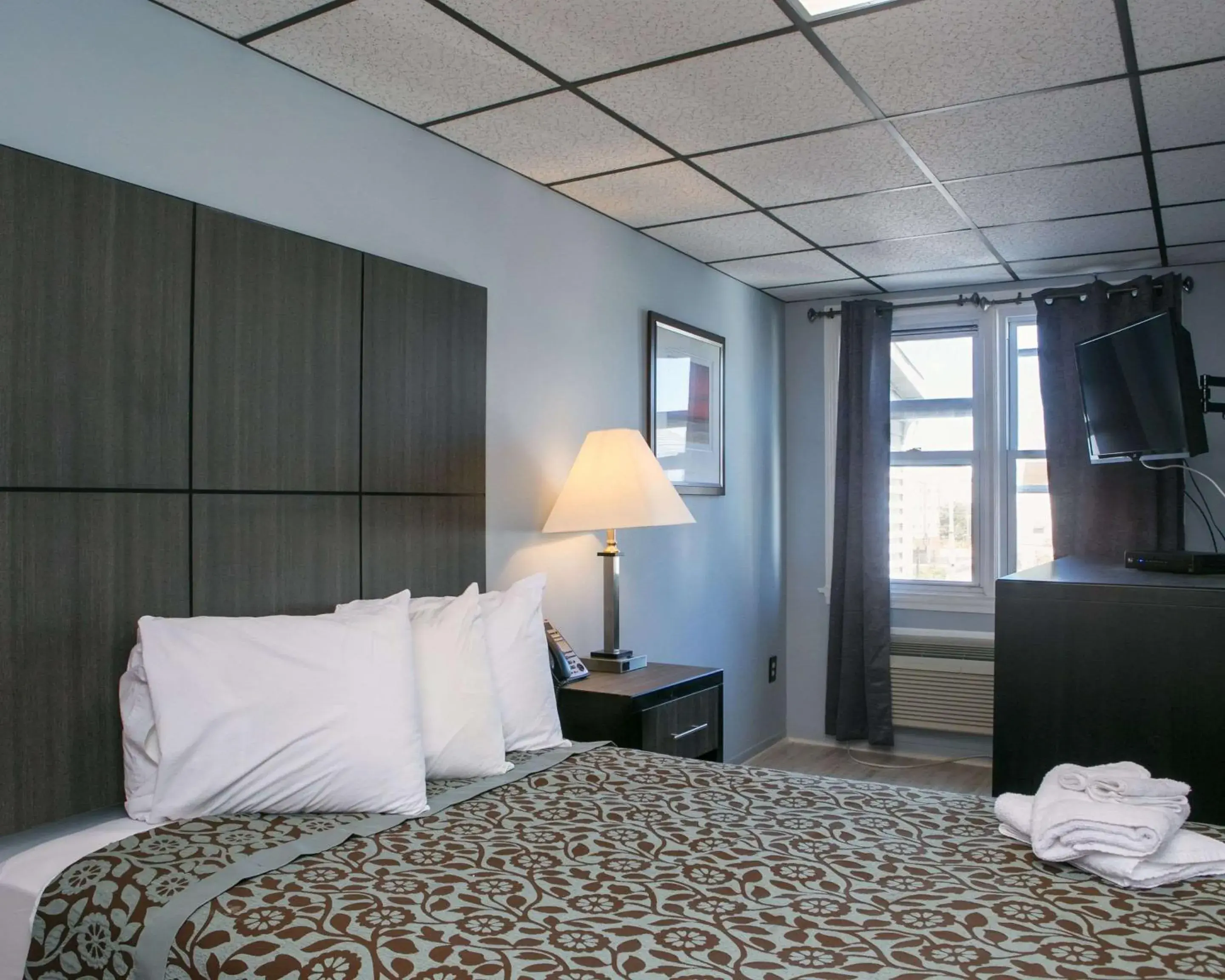 Standard Room in Hammock Inn & Suites North Beach Hotel Standard Room in Hammock Inn & Suites North Beach Hotel