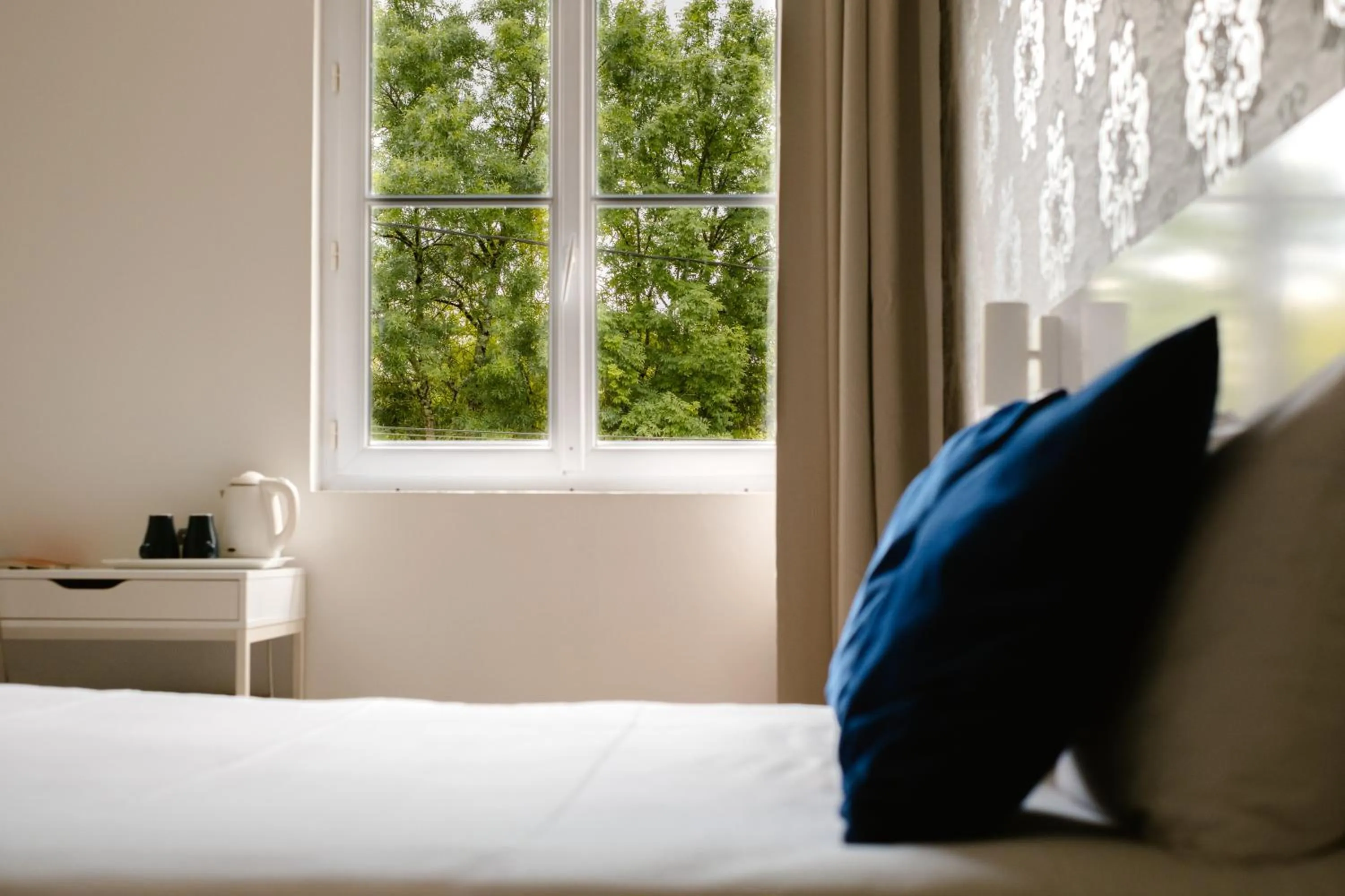 Bed in Green Hôtels Bordeaux Arena