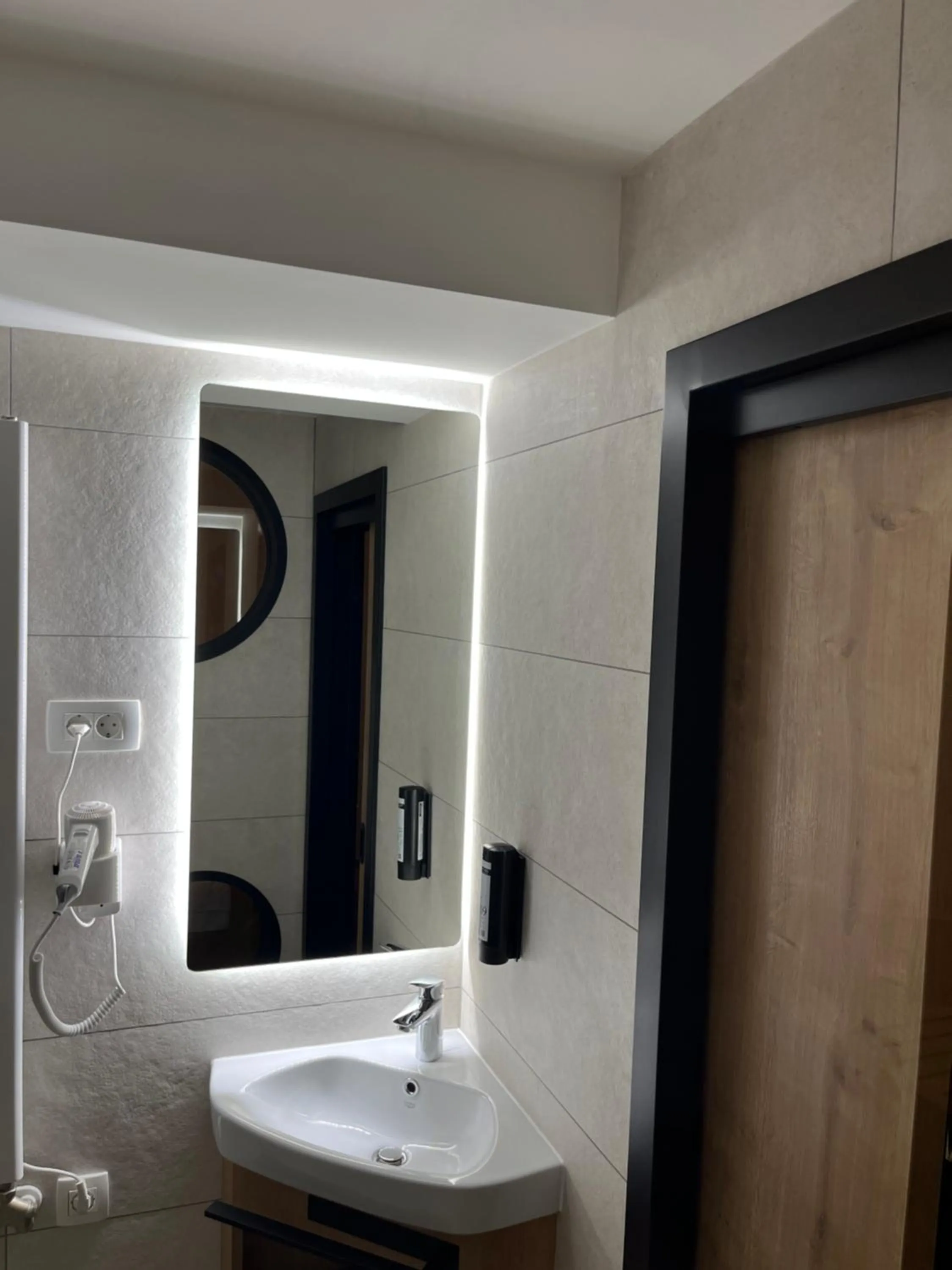 Bathroom in Hotel MANTOVA Vrhnika