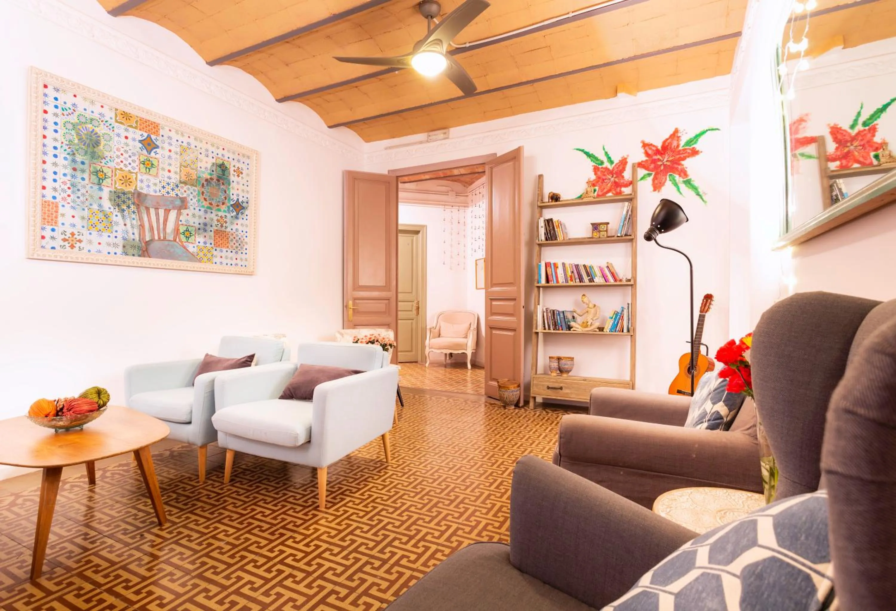 Lounge or bar in Primavera Hostel