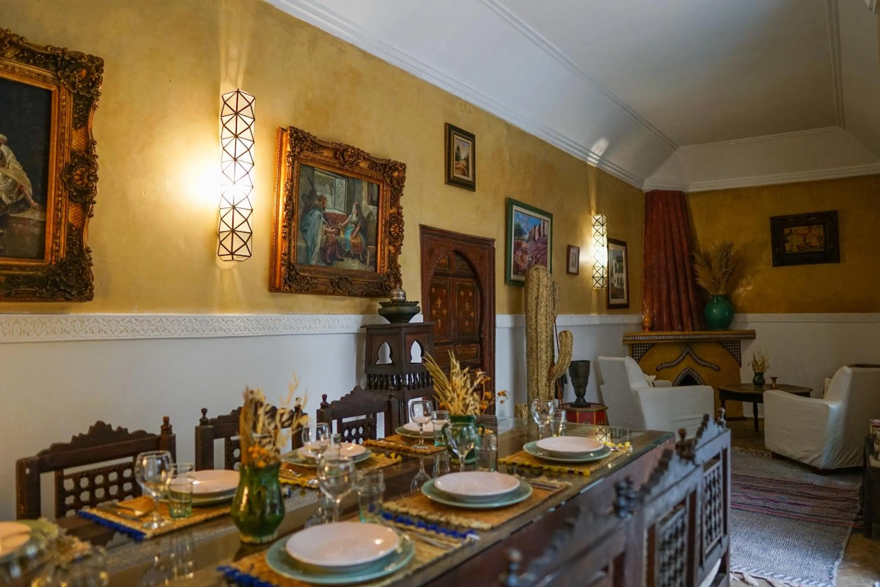 Restaurant/places to eat in Riad Dama & Spa