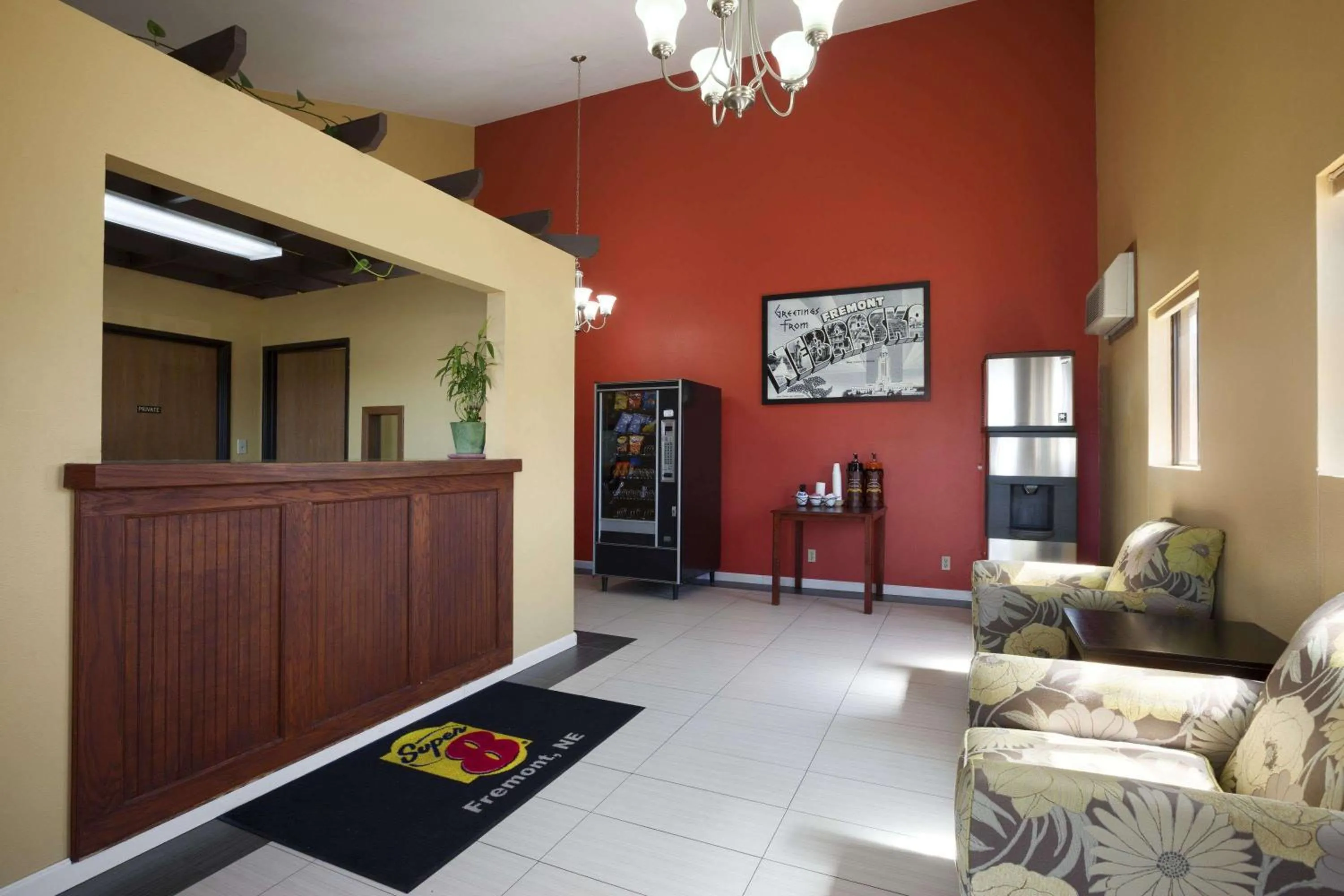 Lobby or reception in Super 8 by Wyndham Fremont NE