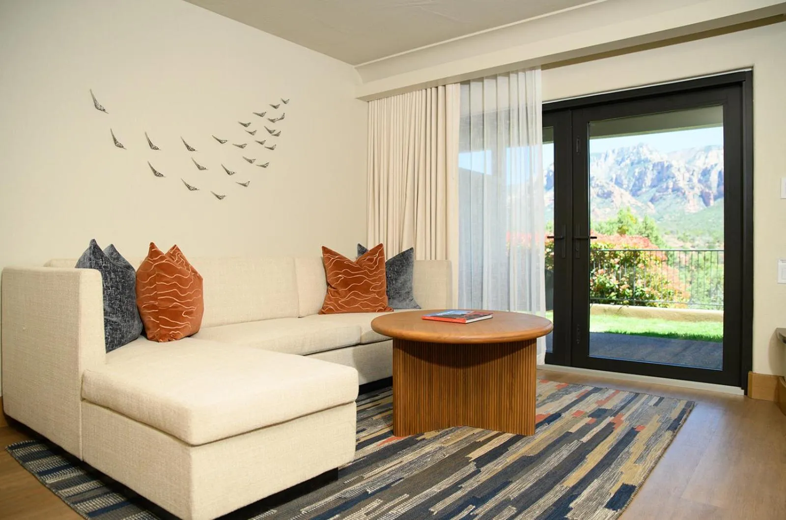 Seating area in The Cliffs