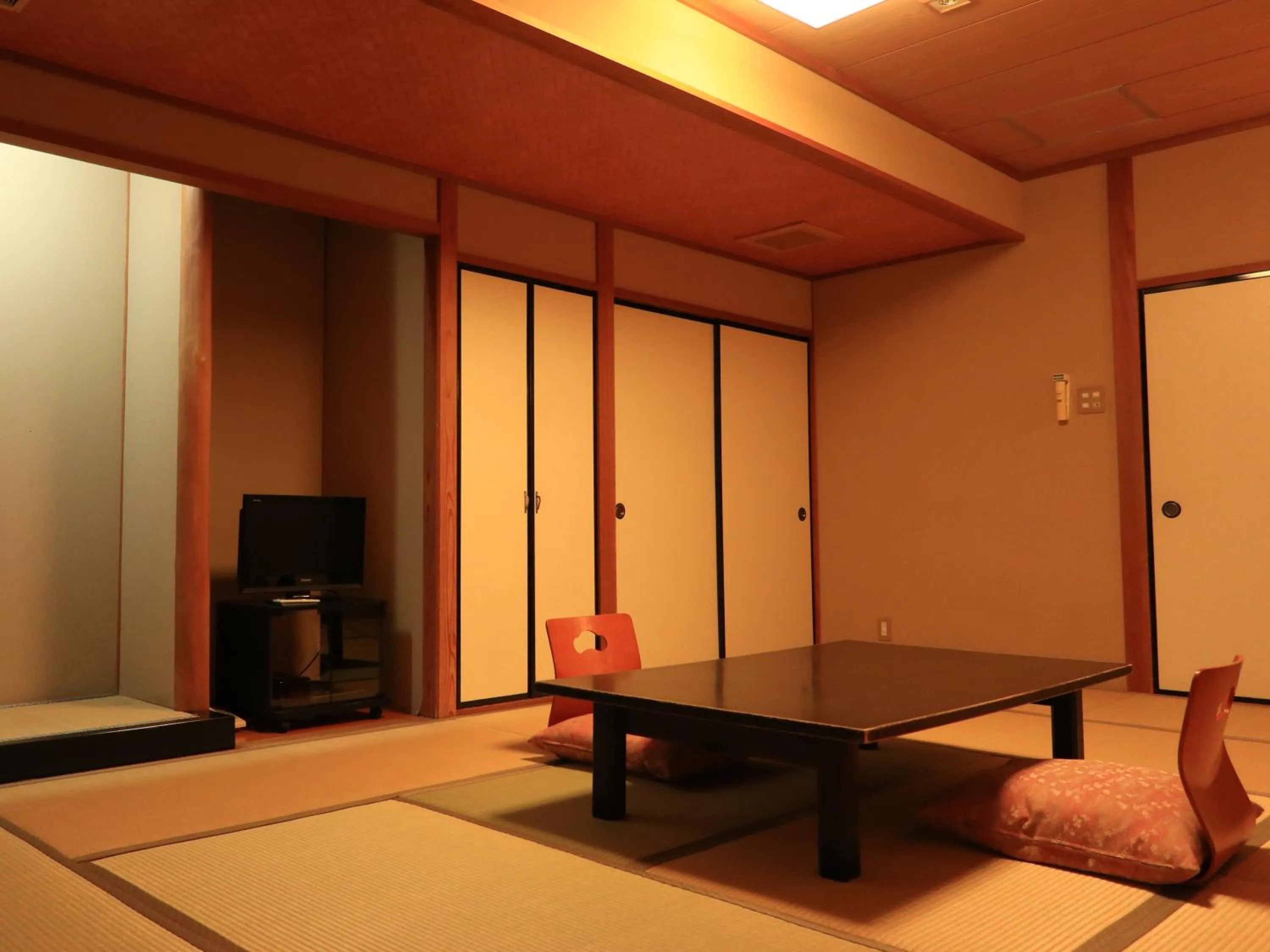 Izumiya Ryokan