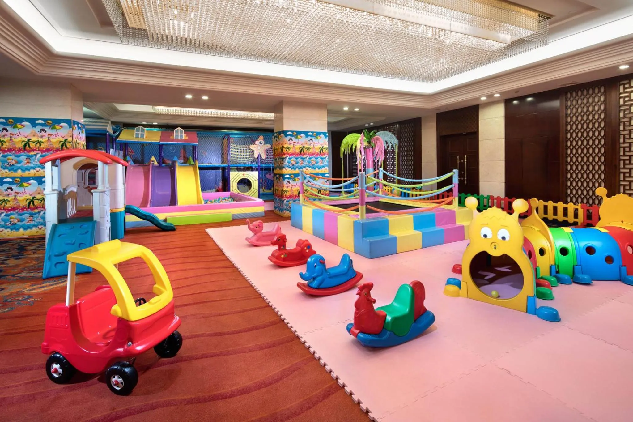 Fitness centre/facilities in Crowne Plaza Deqing Moganshan by IHG