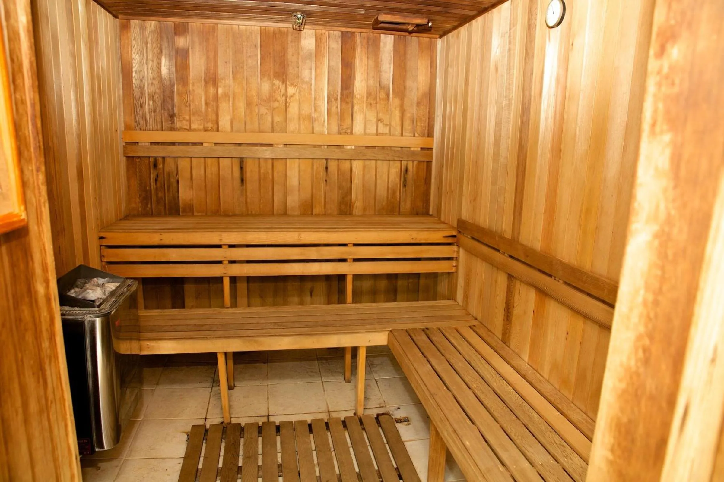 Sauna in Hi Surf Beachfront Resort Apartments OFFICIAL SITE