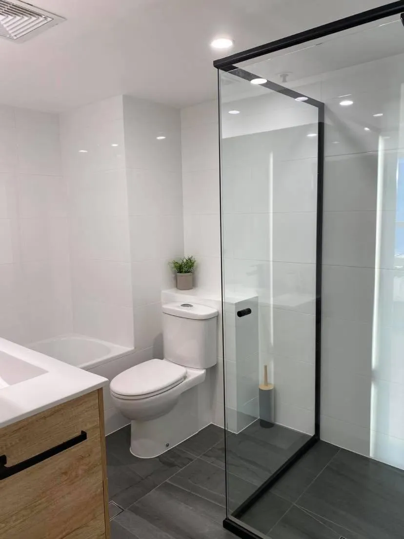 Shower in Hi Surf Beachfront Resort Apartments OFFICIAL SITE