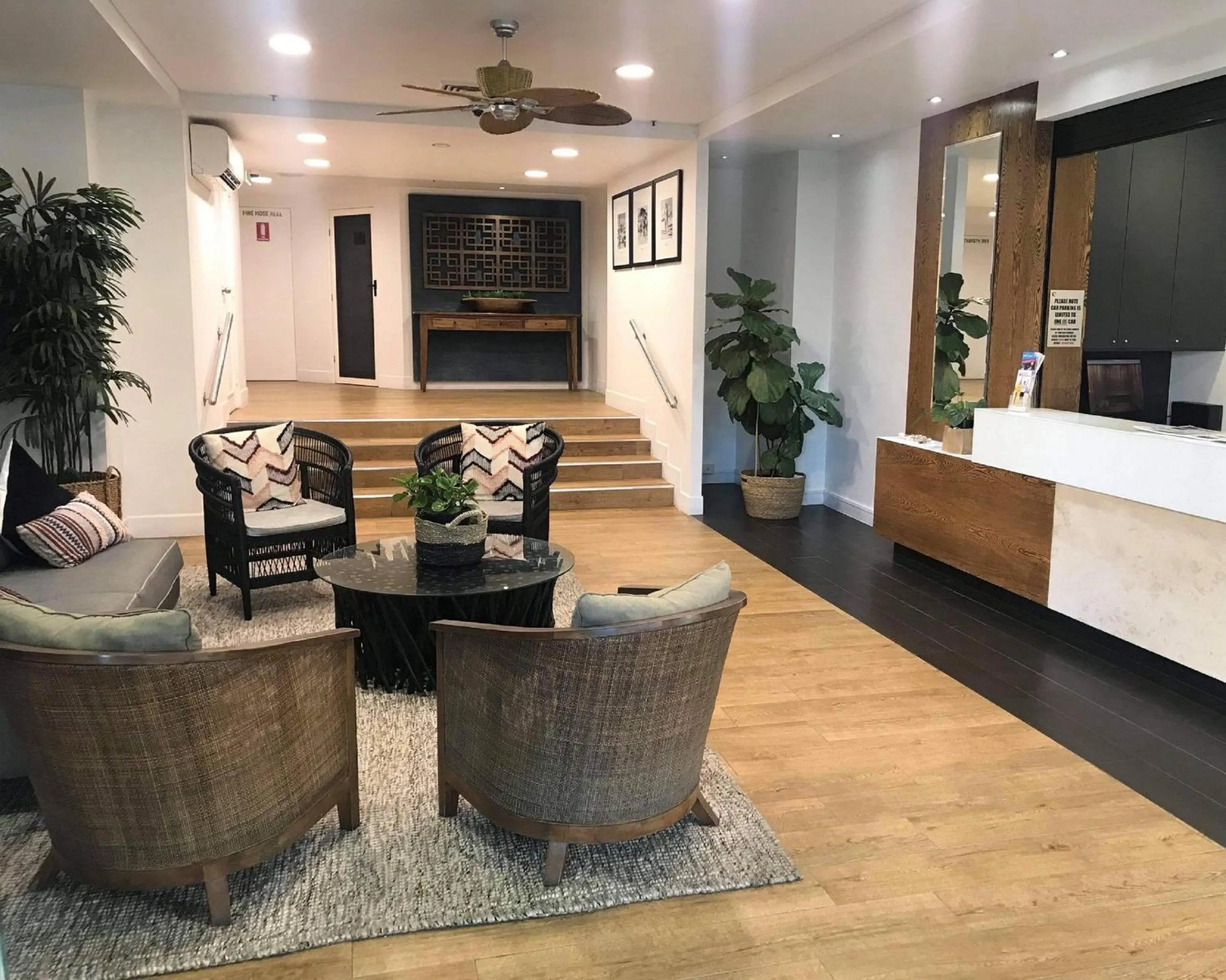 Lobby or reception in Hi Surf Beachfront Resort Apartments OFFICIAL SITE