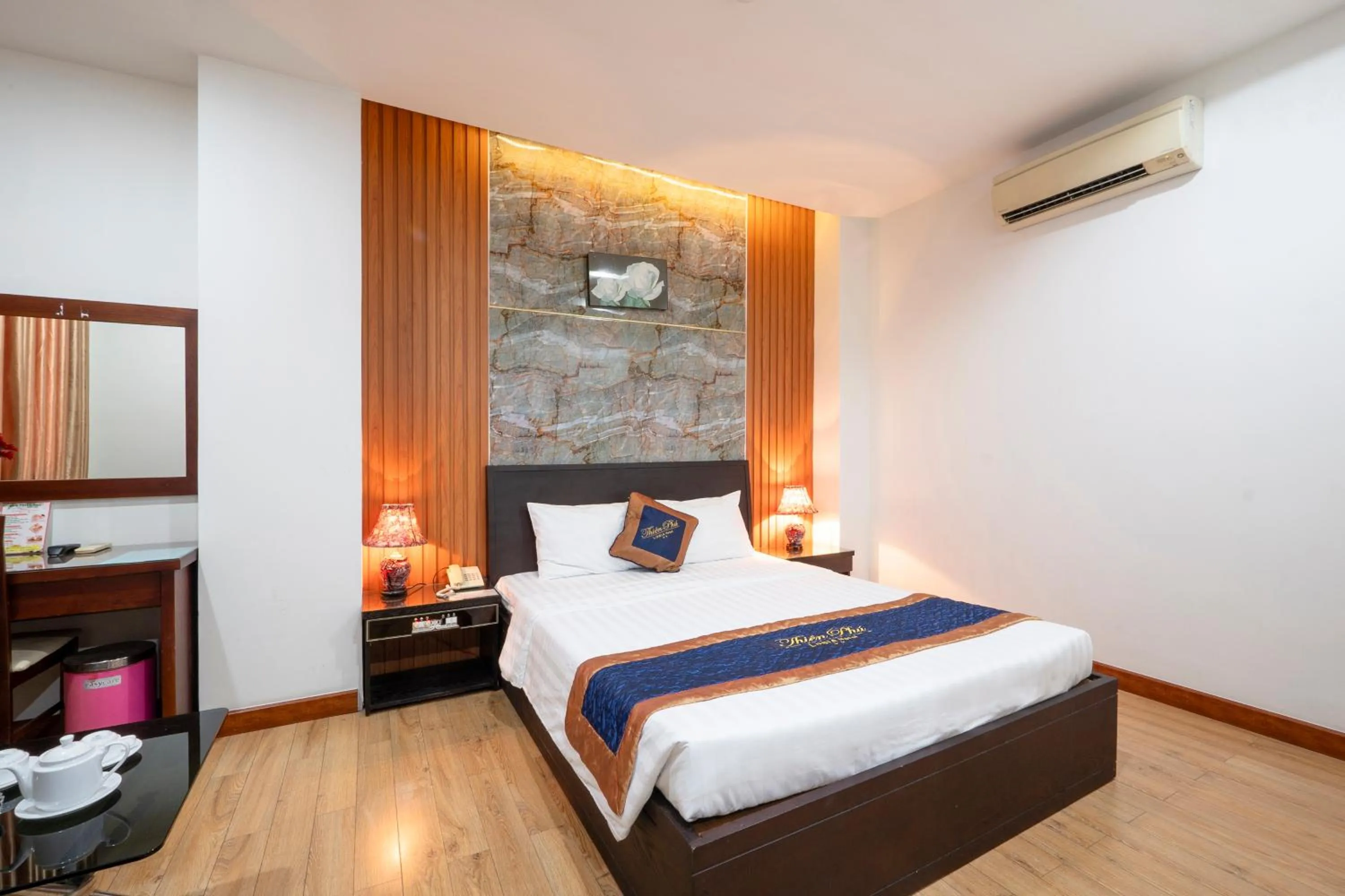 Bed in Thien Phu Logia Hotel
