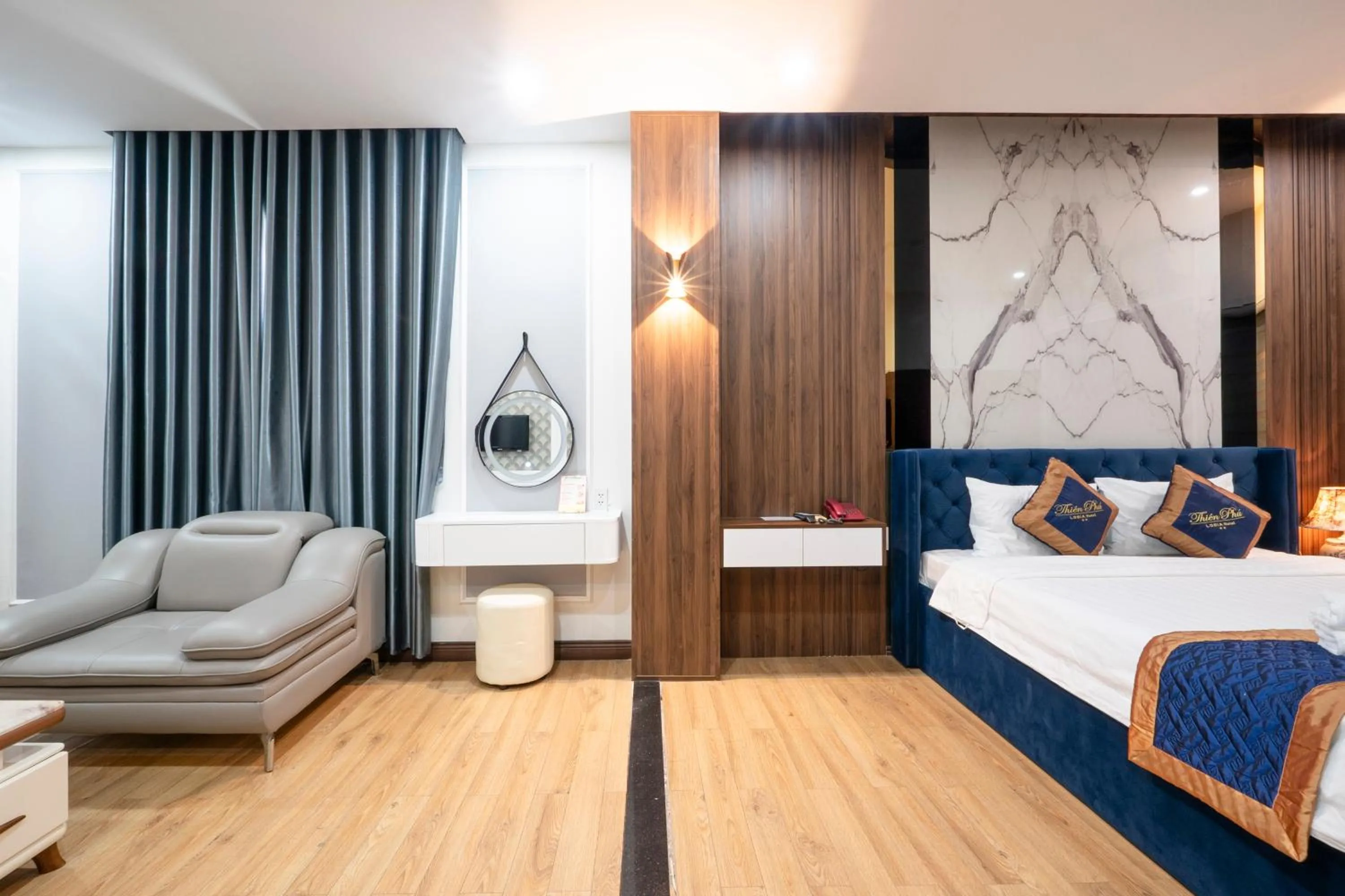 Photo of the whole room, Bed in Thien Phu Logia Hotel