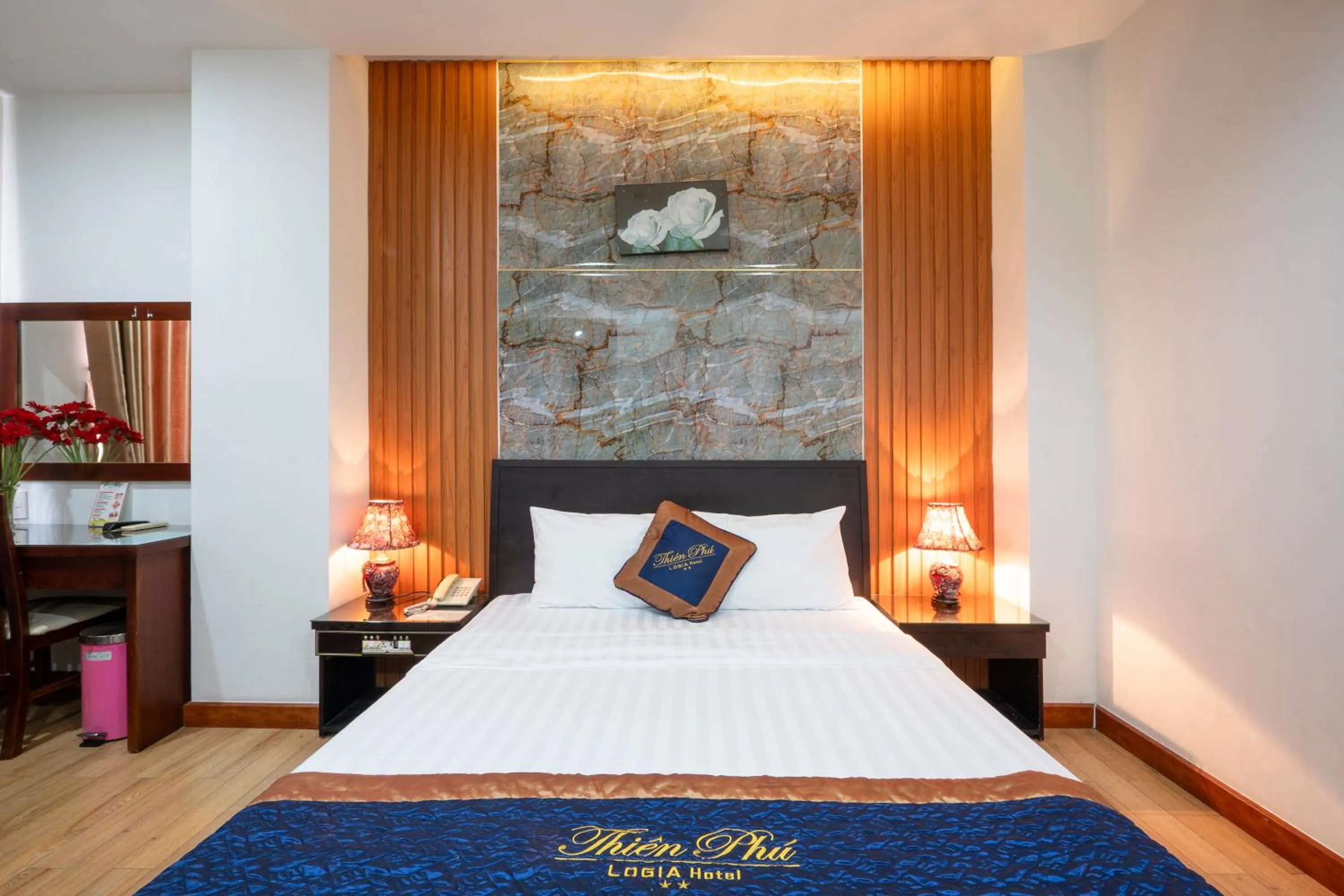 Bed in Thien Phu Logia Hotel