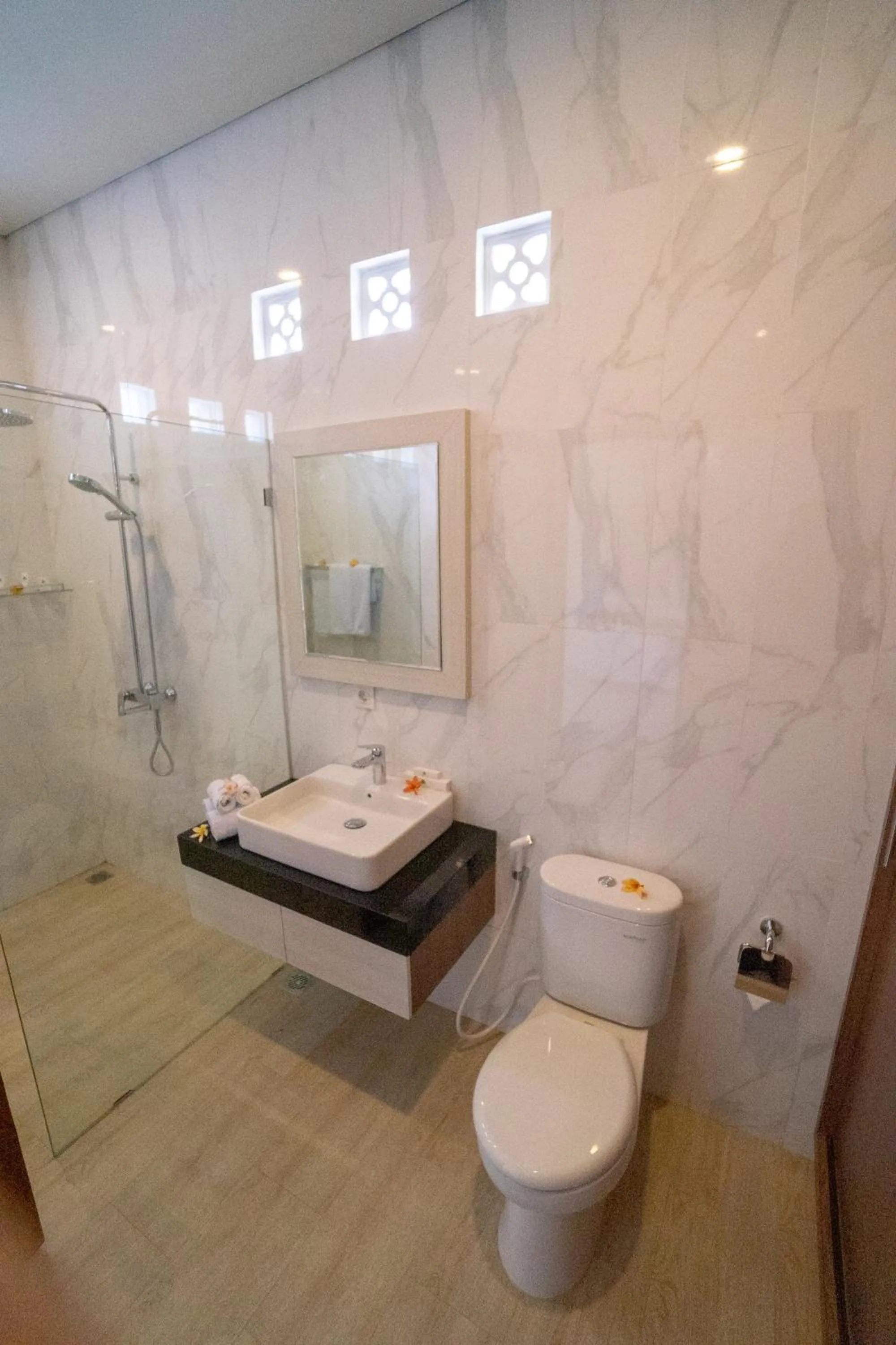 Toilet in Juada Garden