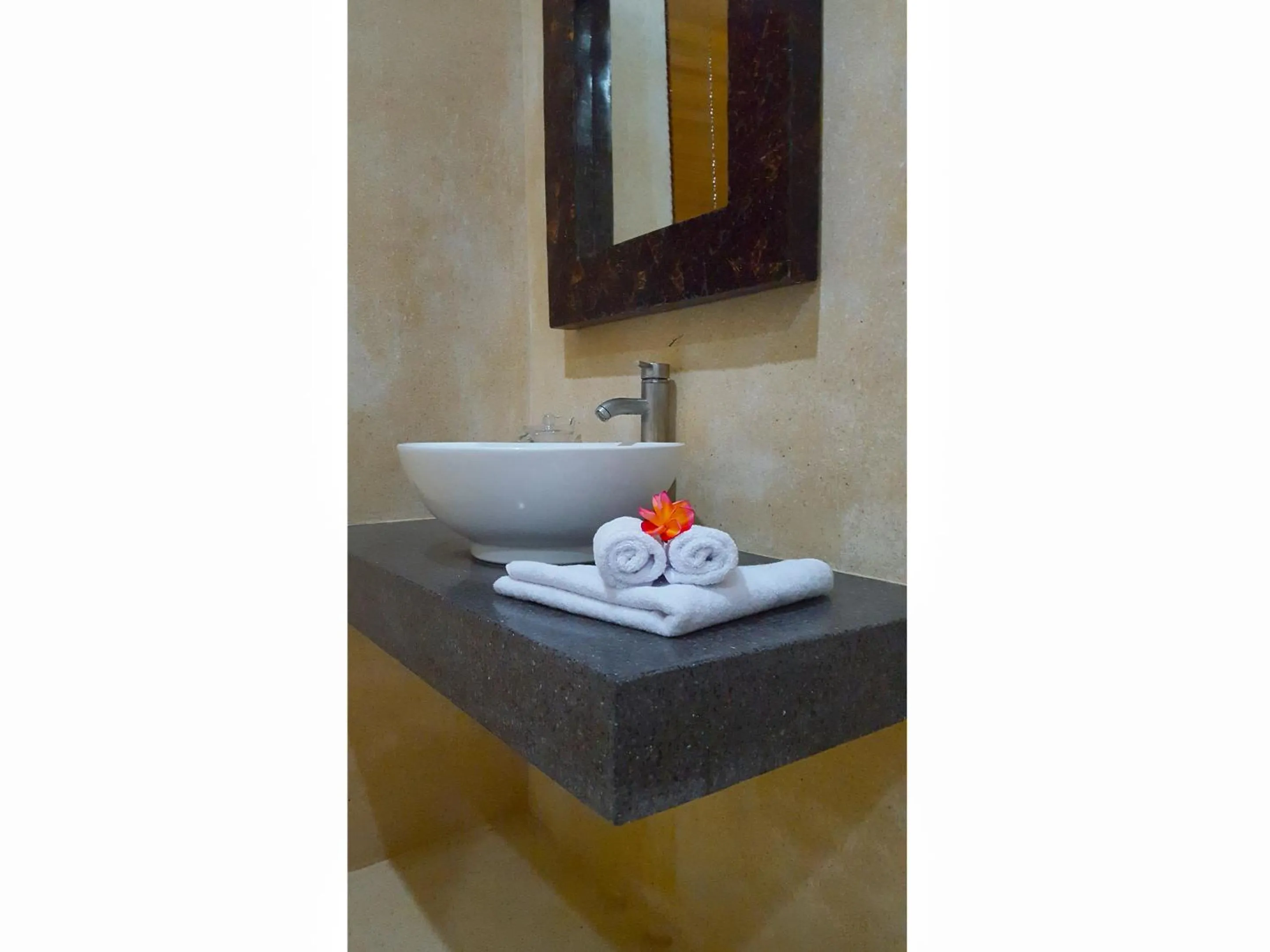 Bathroom in Juada Garden