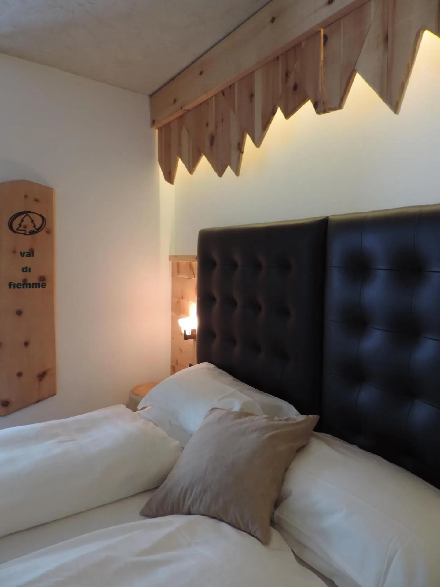 Bed in Hotel Scoiattolo