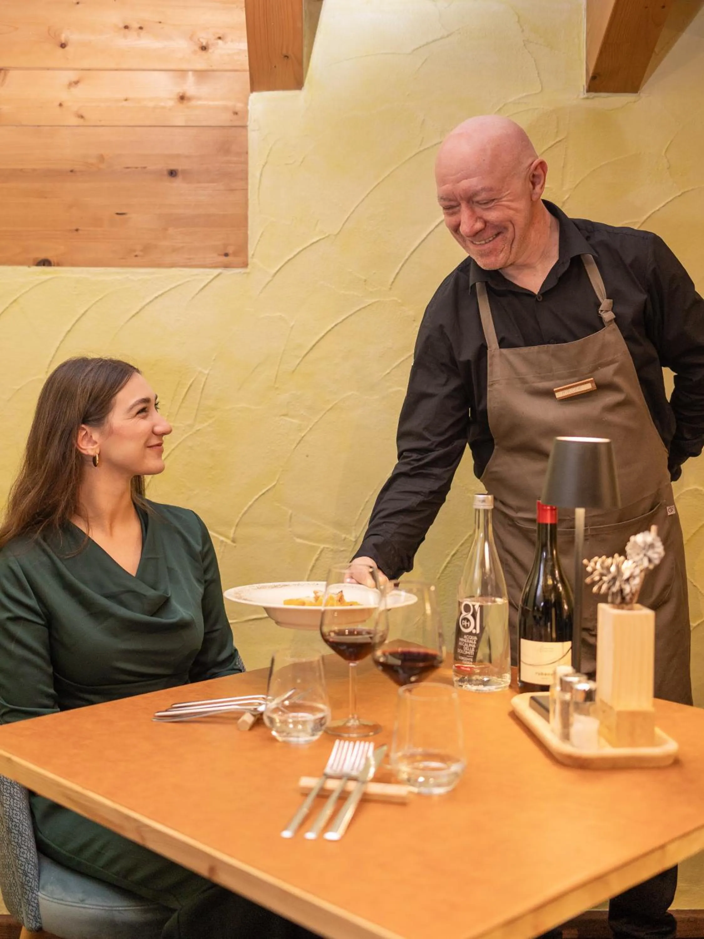 Restaurant/places to eat in Hotel Scoiattolo