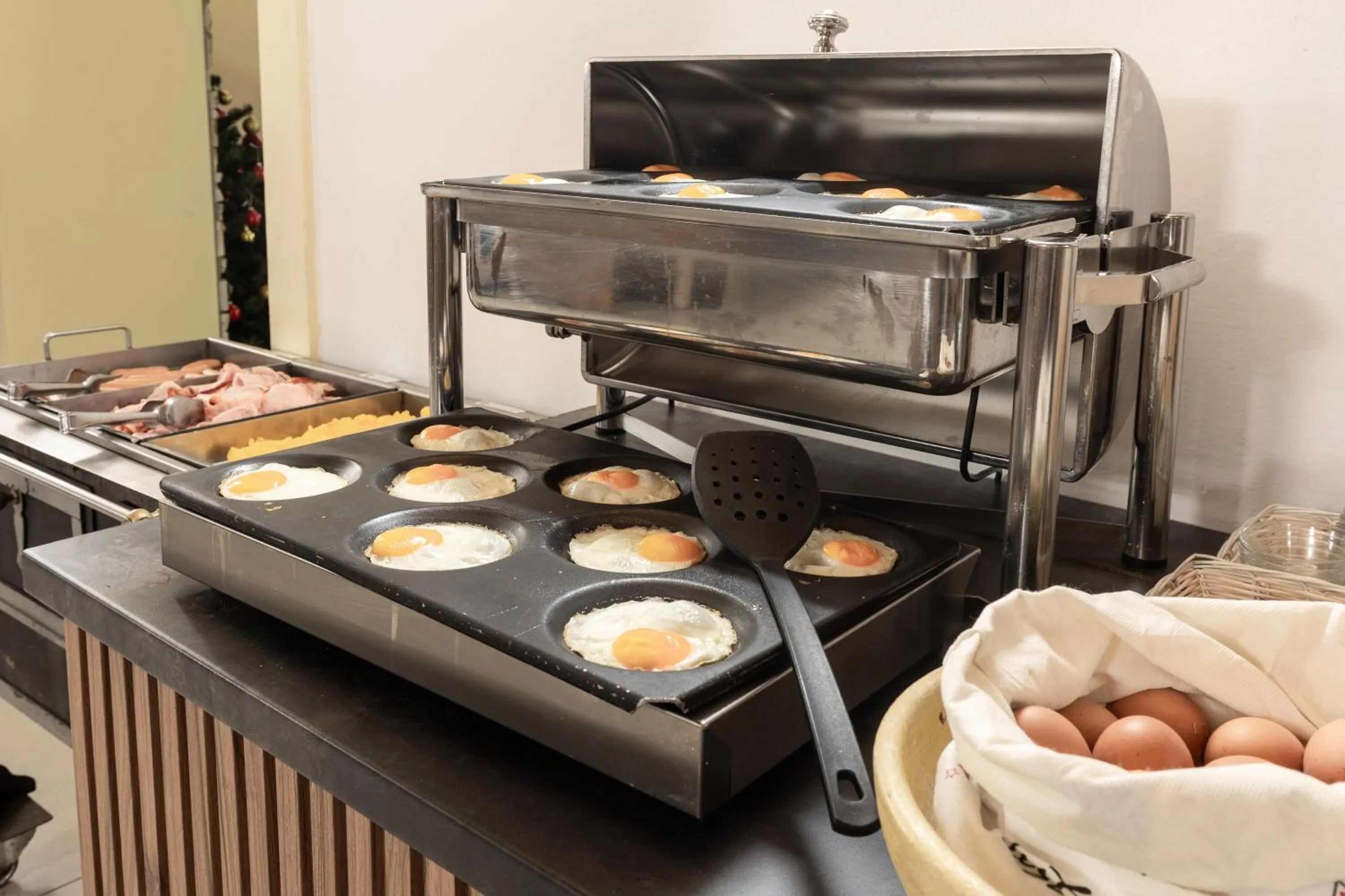 Restaurant/places to eat in Hotel Scoiattolo