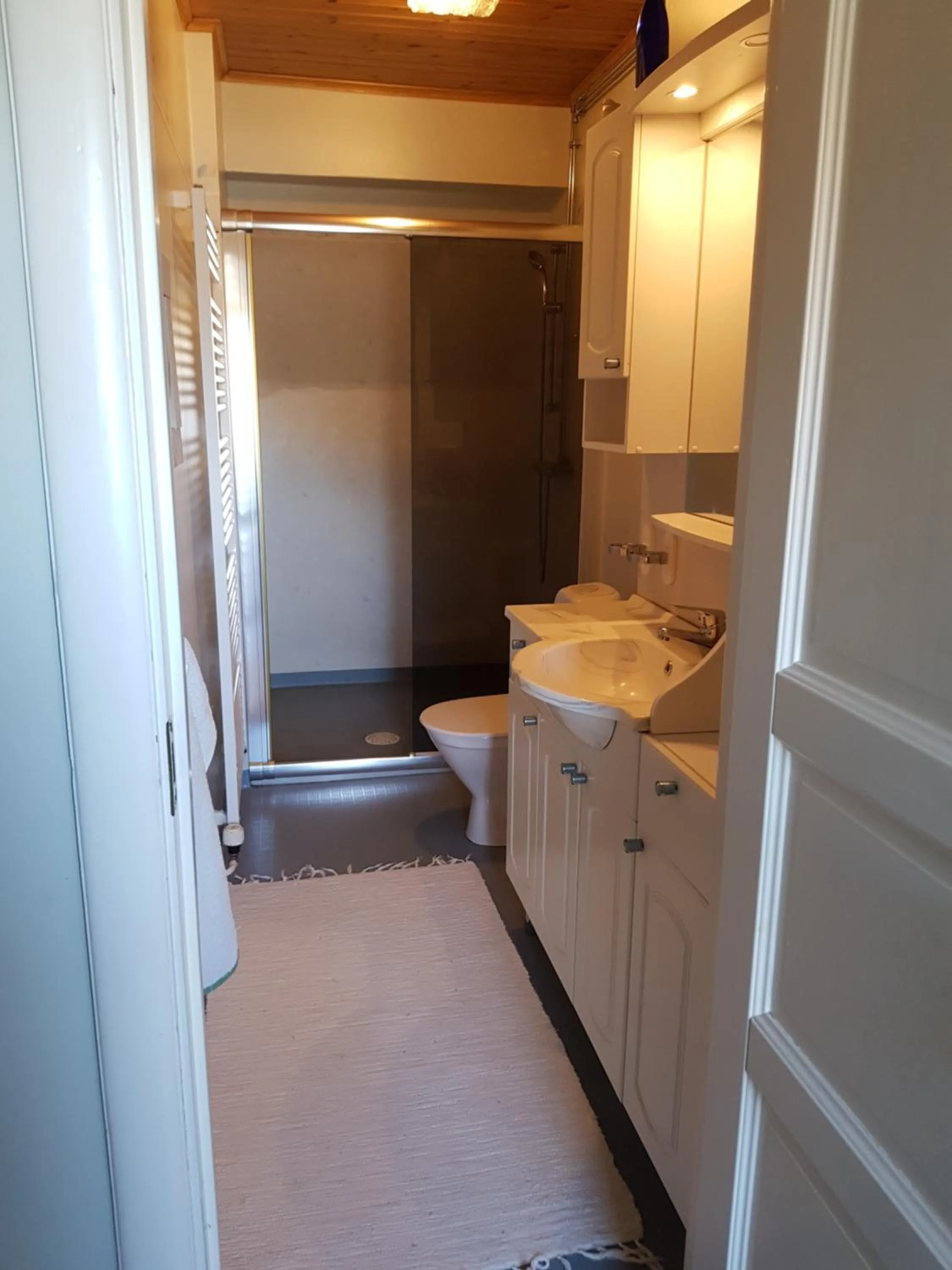 Bathroom in Perenner på bakgården