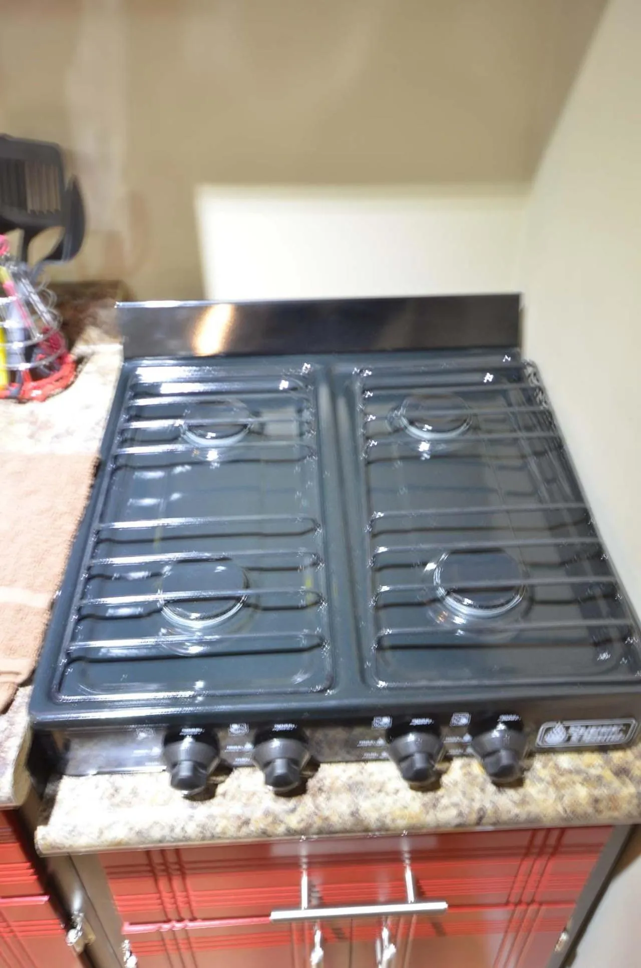 Kitchen or kitchenette in Suites del Sol