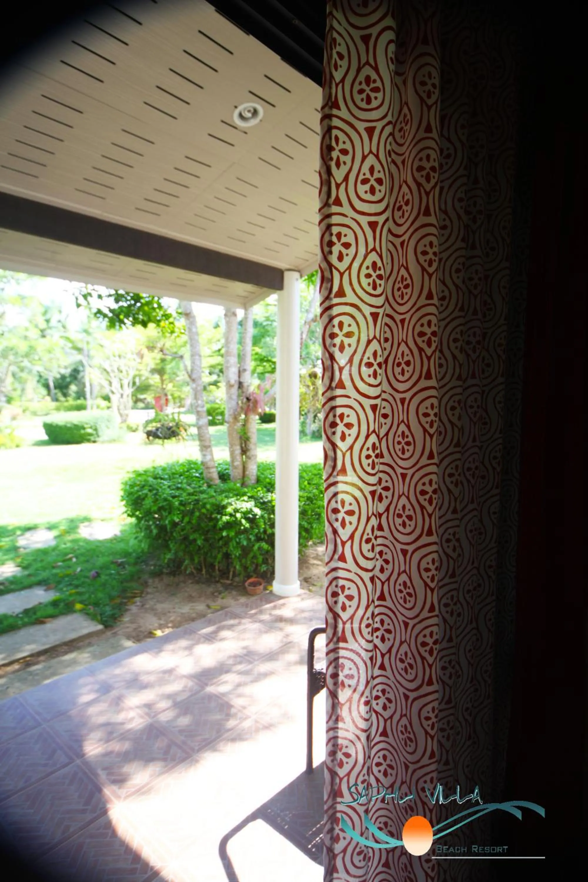 Facade/entrance in Saphli Villa