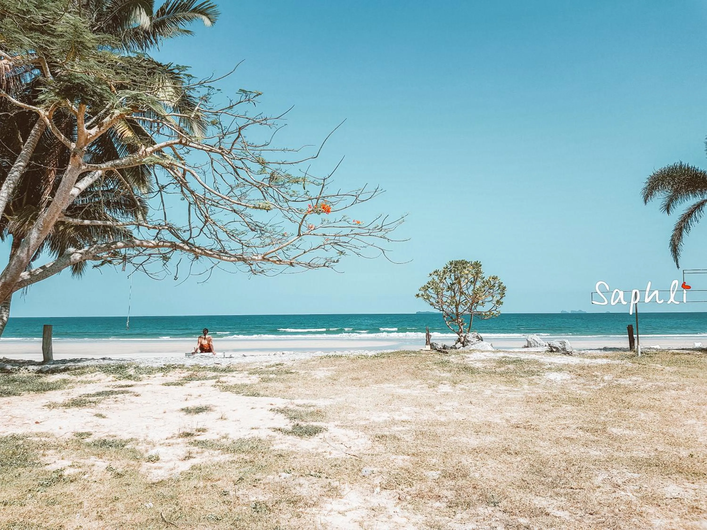 Beach in Saphli Villa
