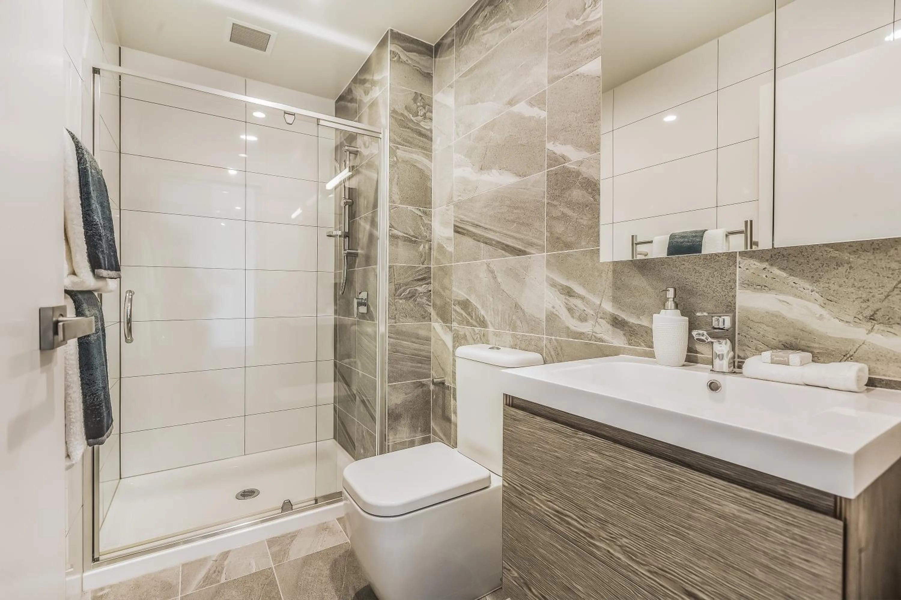 Shower in The Edgerley Suites