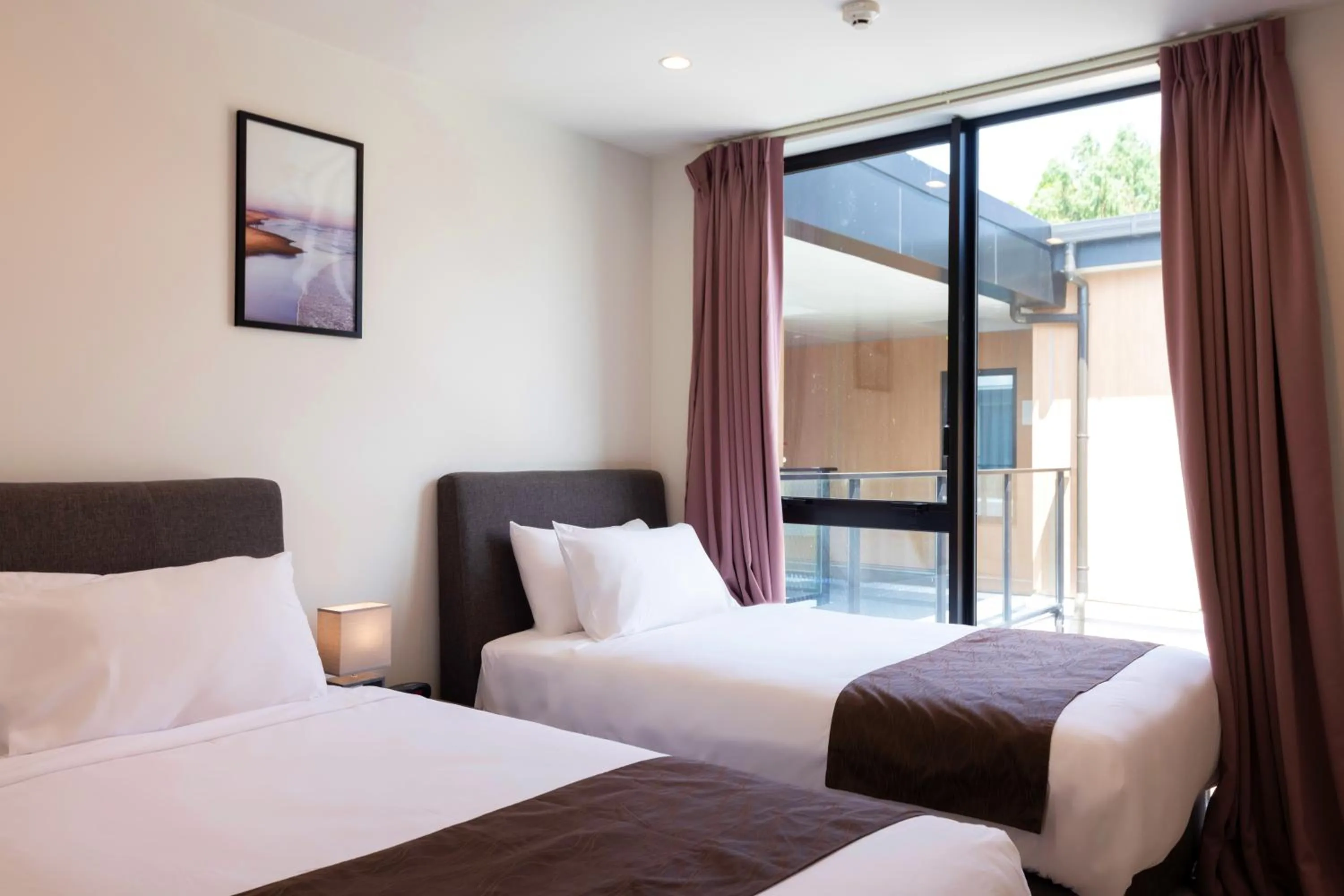 Bedroom, Bed in The Edgerley Suites