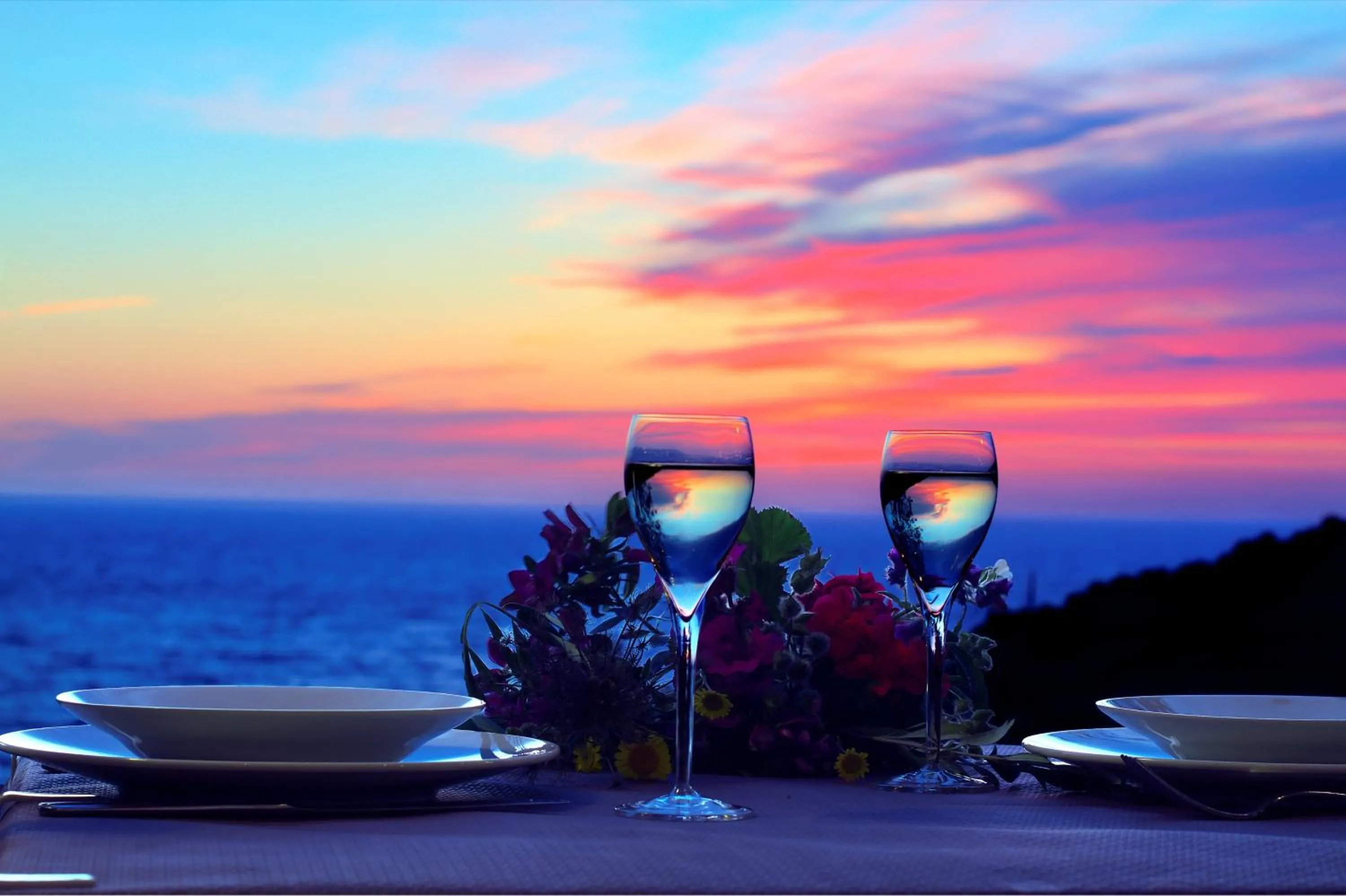 Restaurant/places to eat in Auberge Ferayola