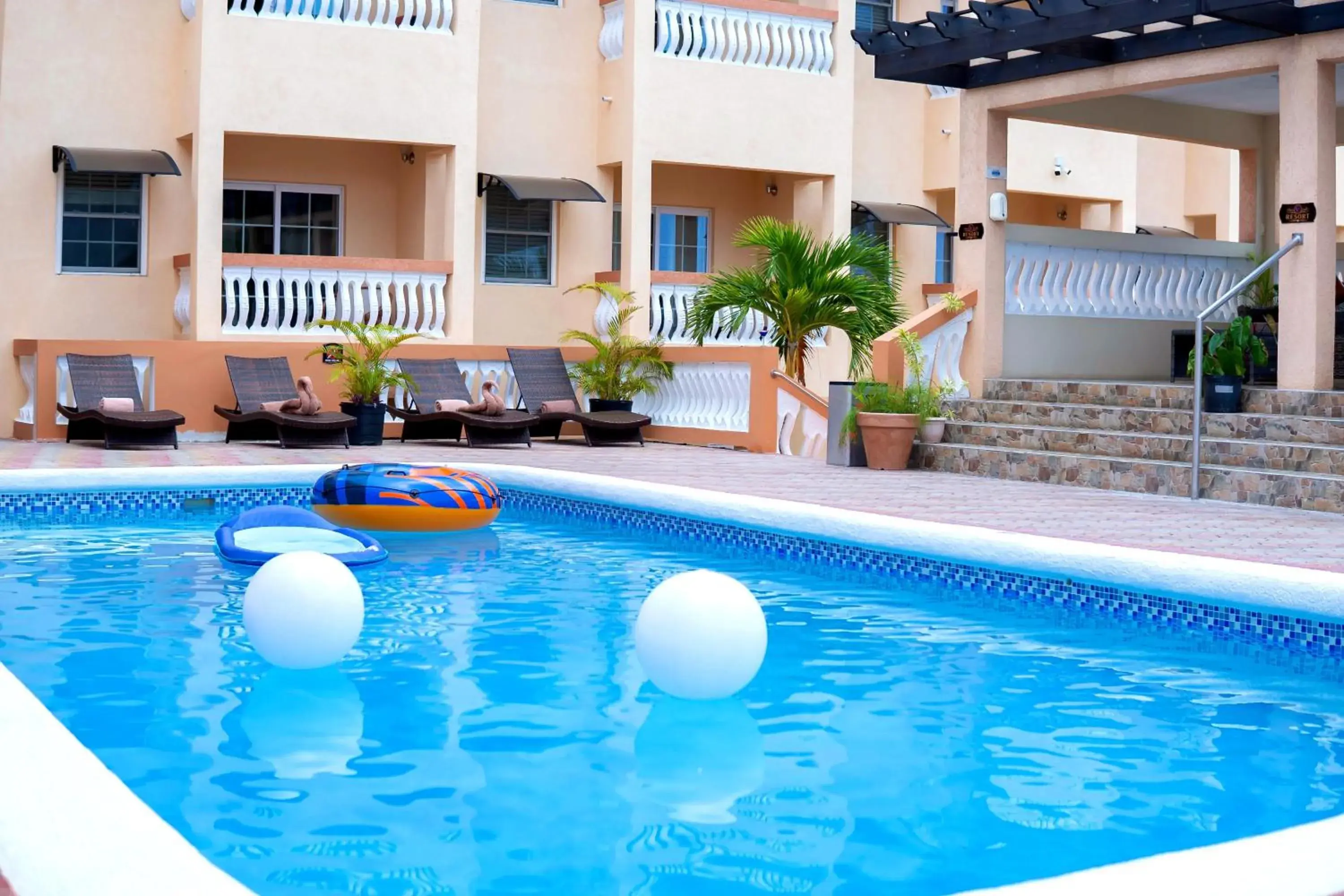 Deluxe Double Room with Balcony in GC Resort Deluxe Double Room with Balcony in GC Resort