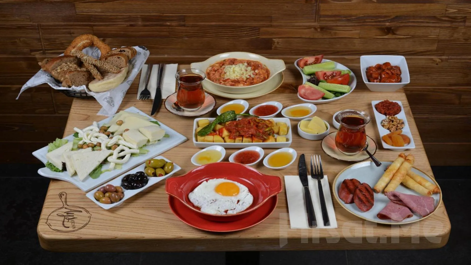 Breakfast in Twins Hotel Çeşme