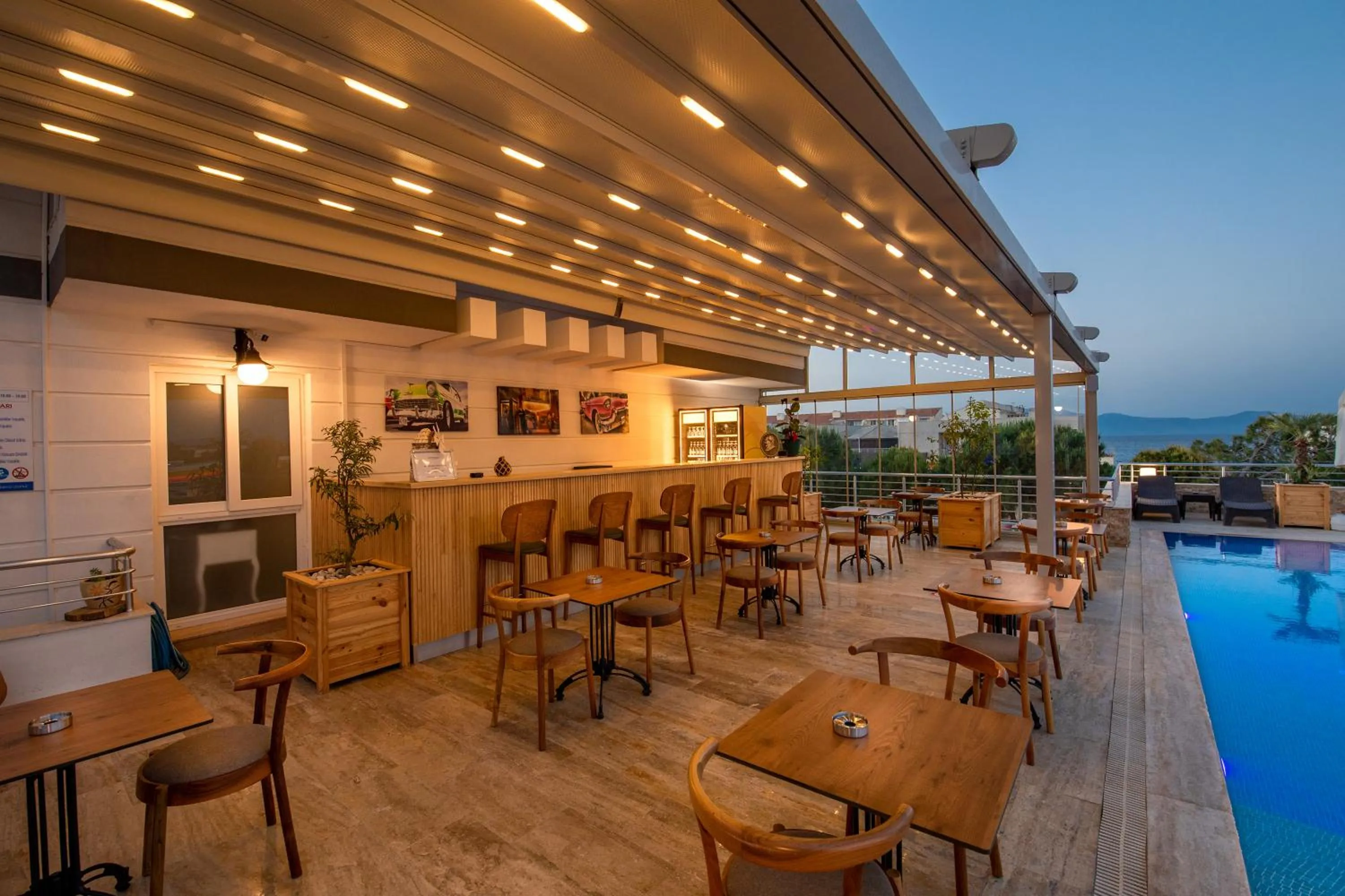 Restaurant/places to eat in Twins Hotel Çeşme