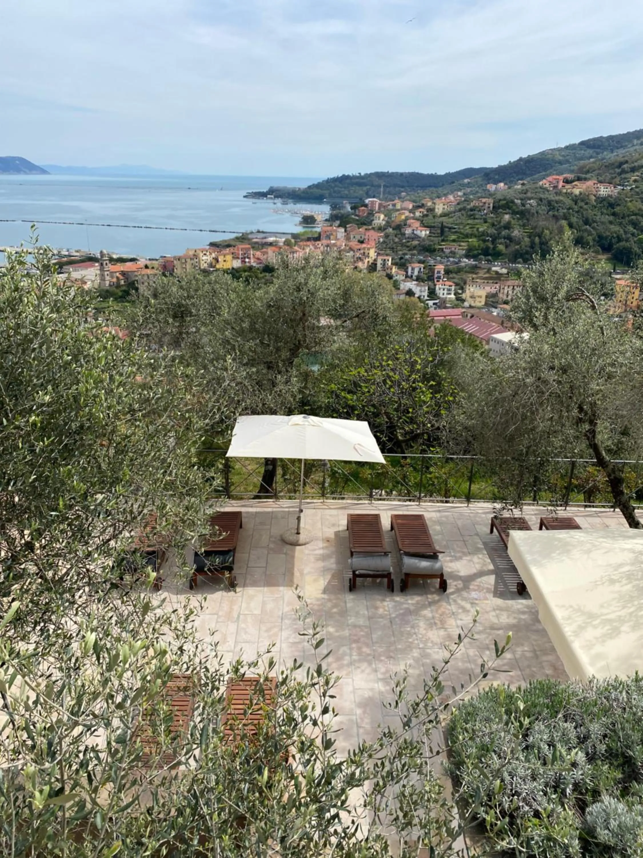 Property building in Miramare Apartments&Suites