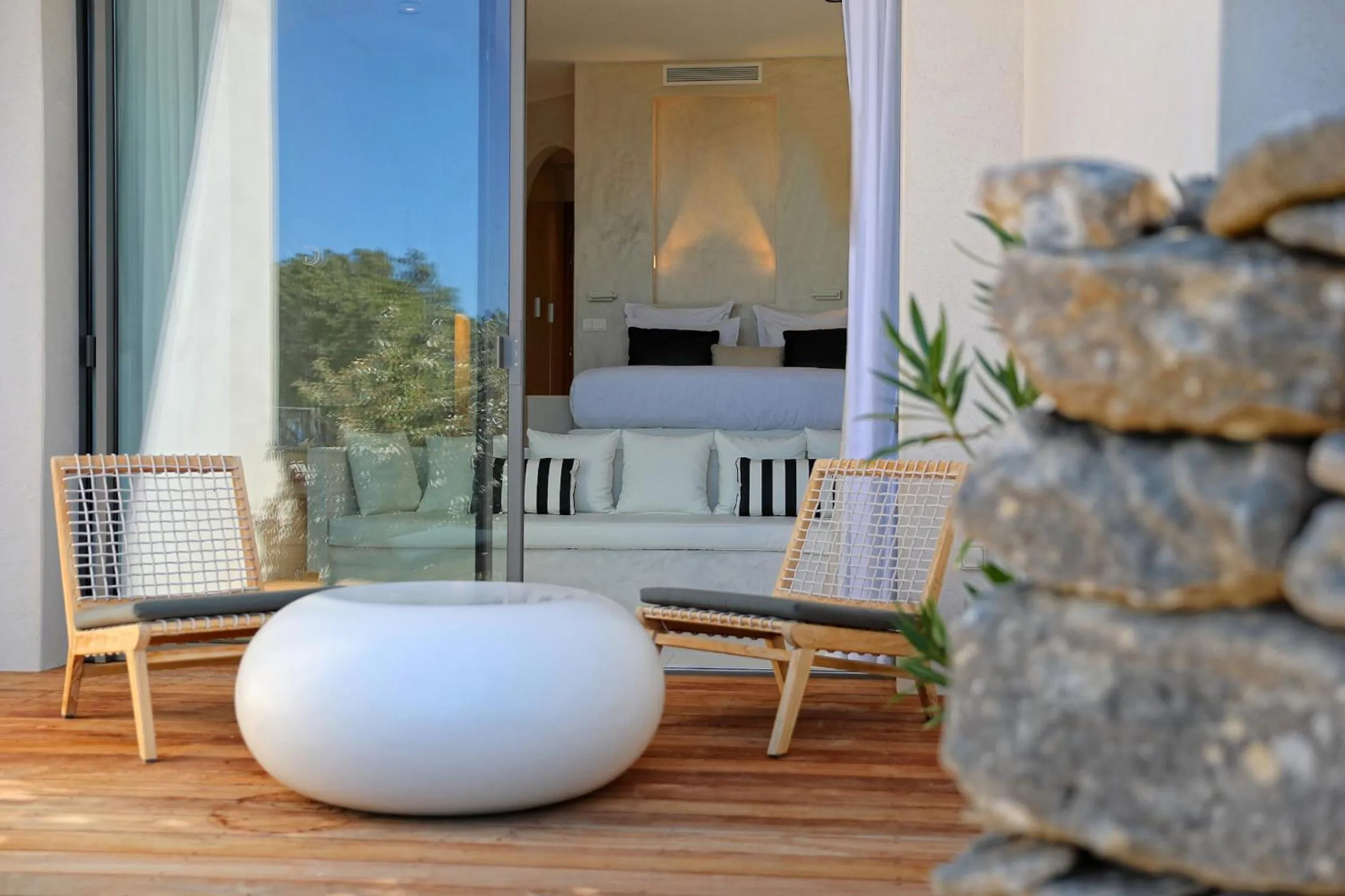 Patio in Hôtel Cala di Greco