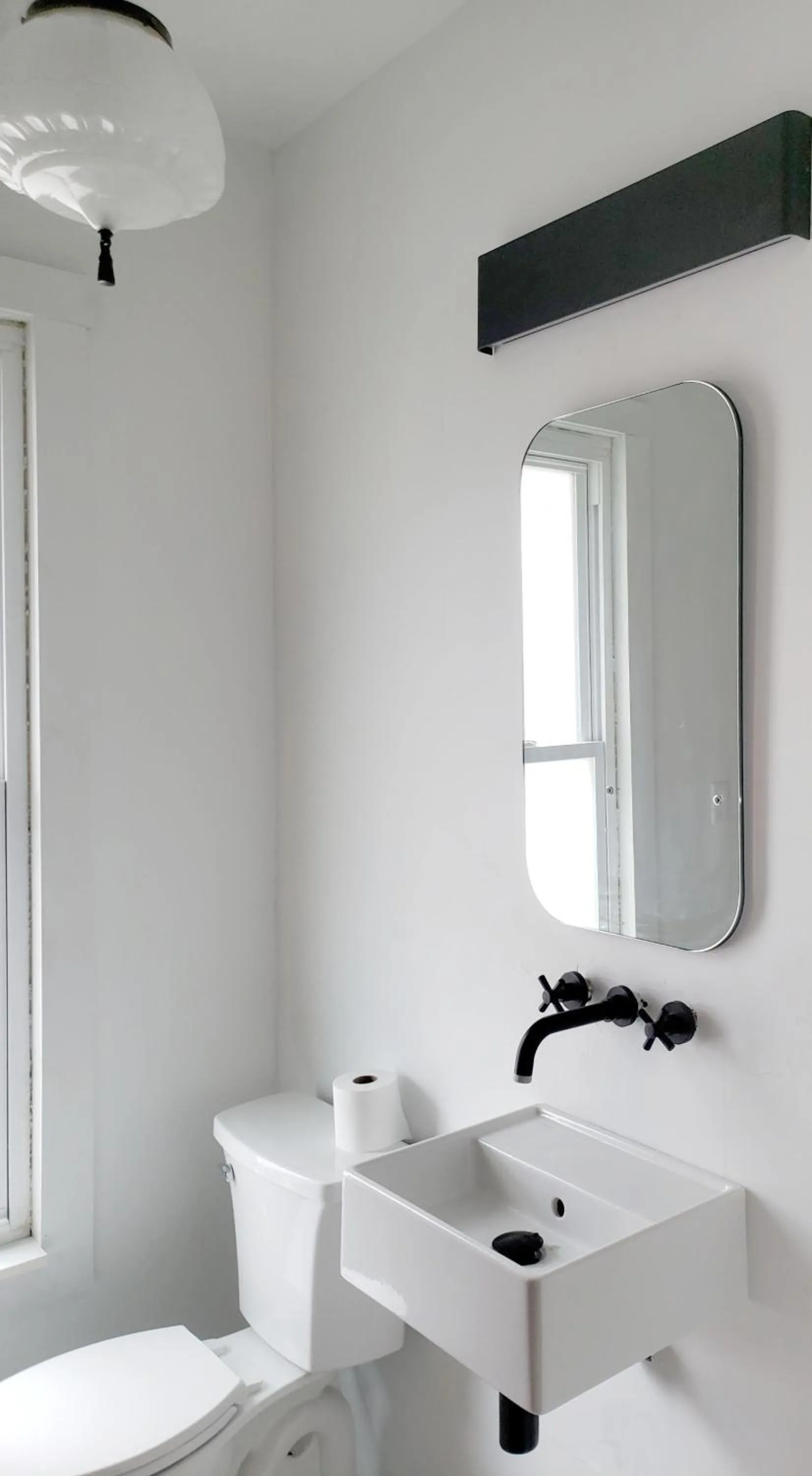 Toilet in Shadowcrest