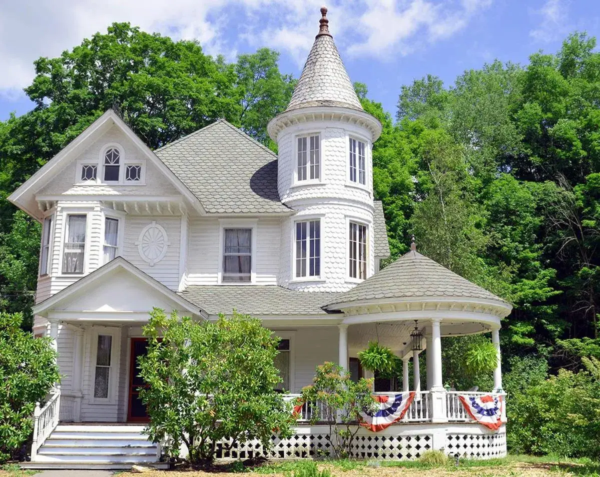 Shadowcrest Shadowcrest