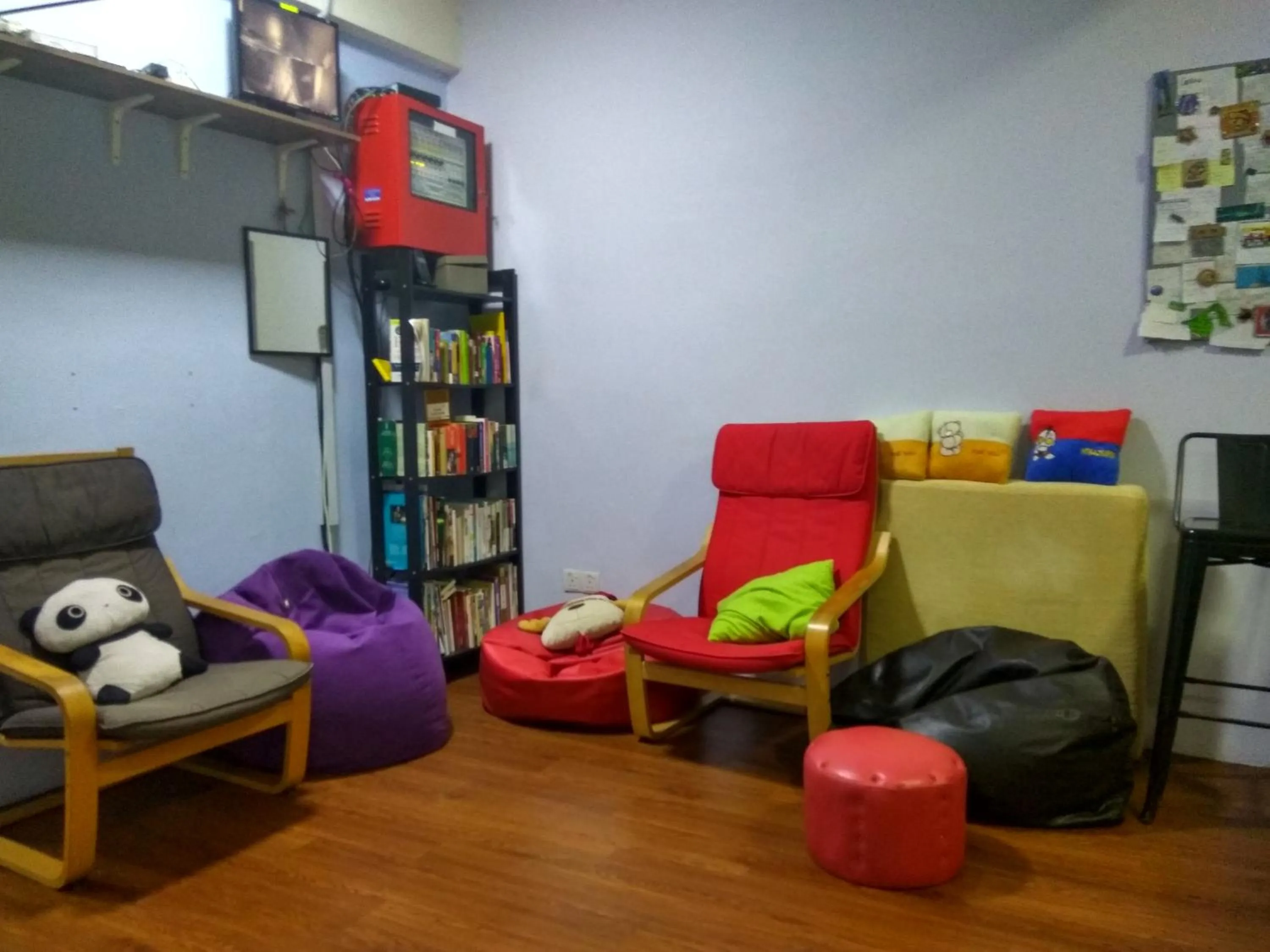 Living room in Moon Eleven Hostel Near Klia & Klia2