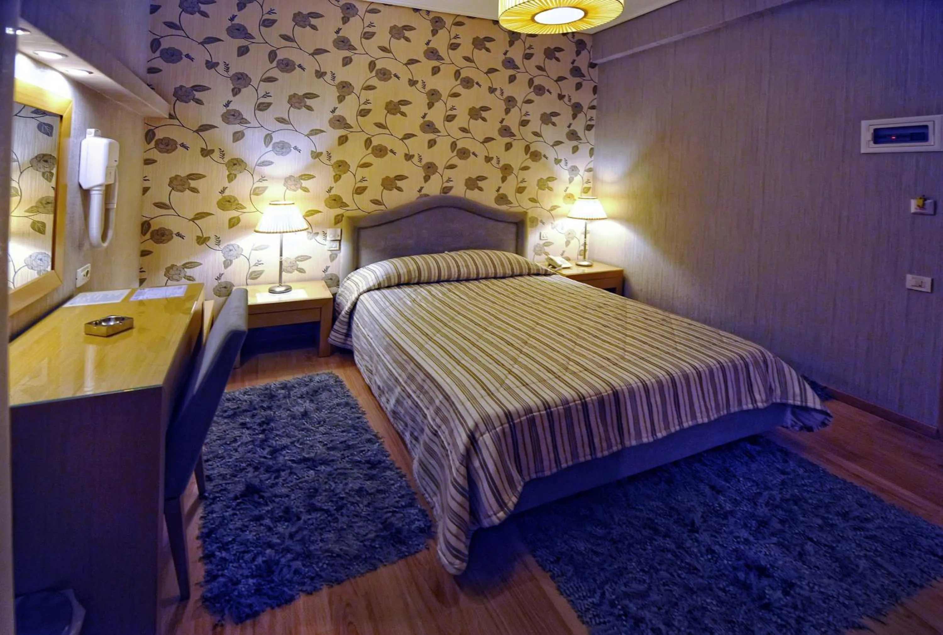 Bedroom, Bed in Haikos Hotel