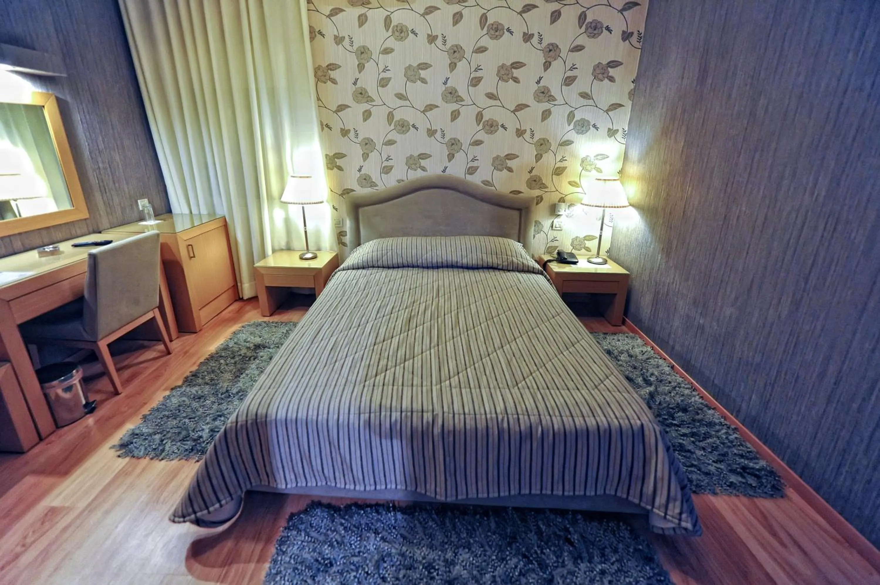 Bedroom, Bed in Haikos Hotel