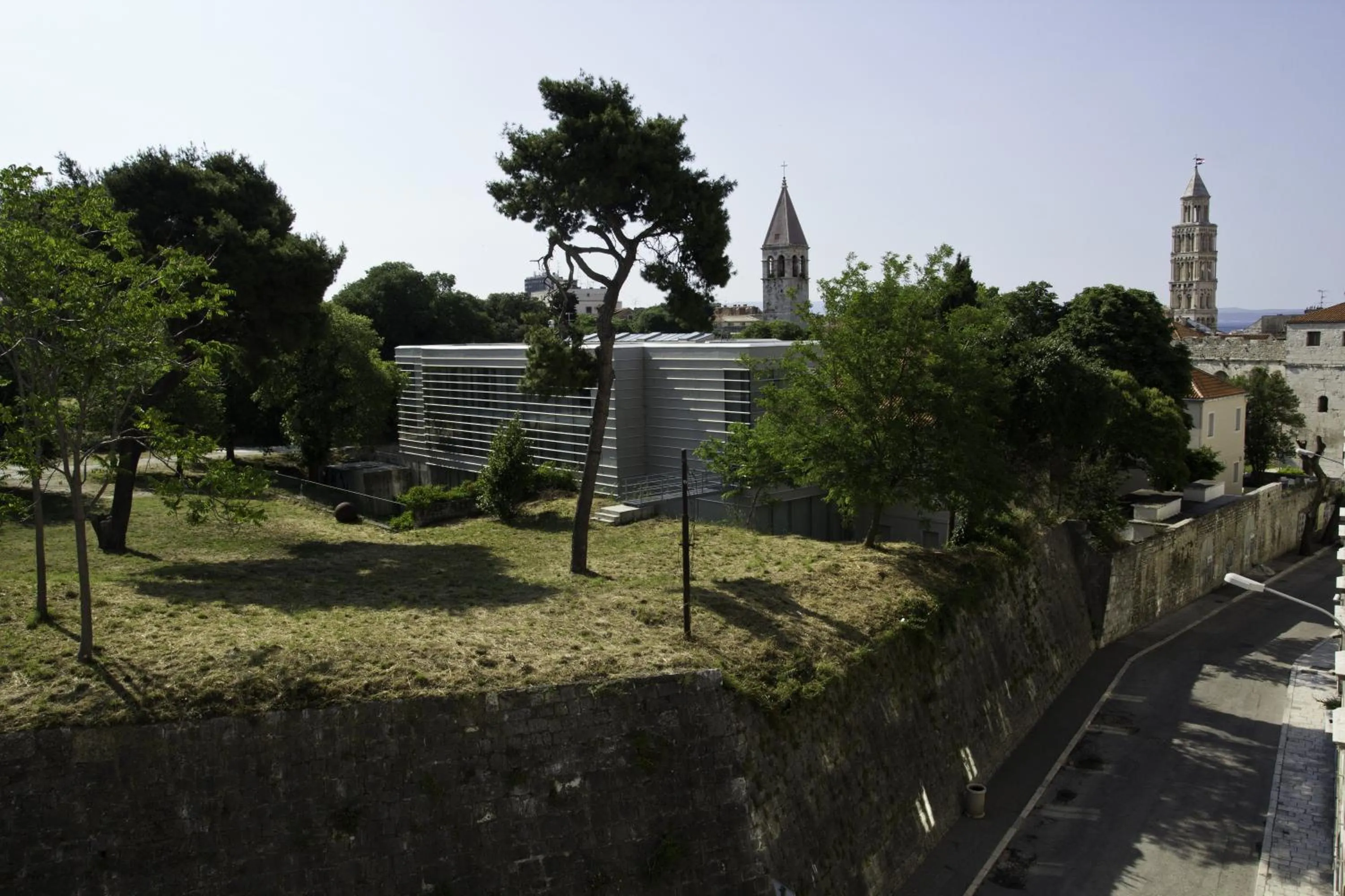 City view in Sleep Split