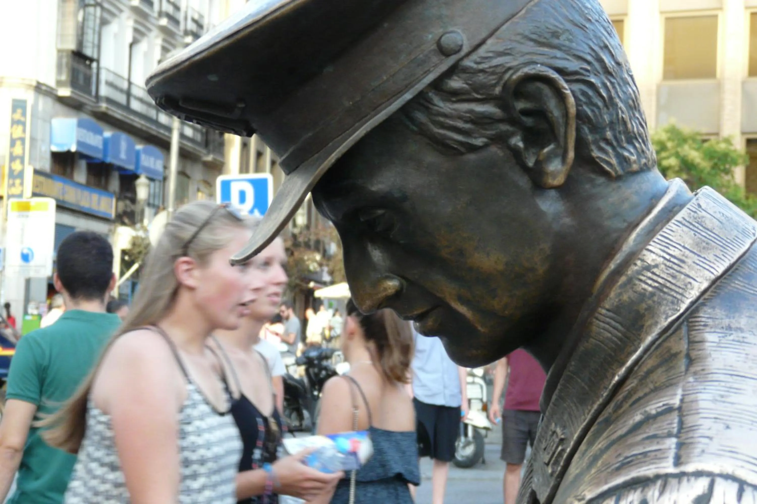 Neighbourhood in Alvaro Residencia