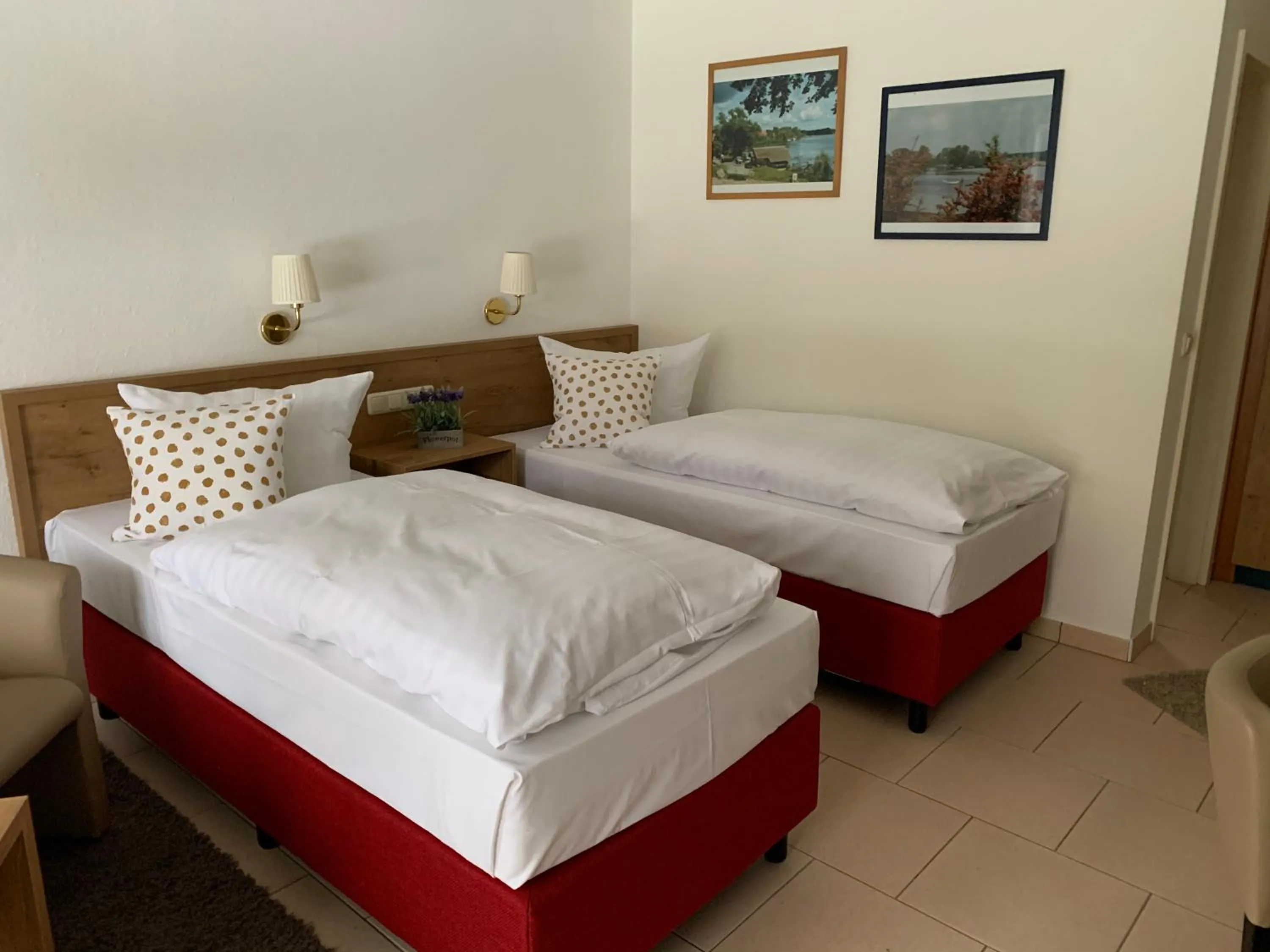 Photo of the whole room, Bed in Landhaus am Schaalsee