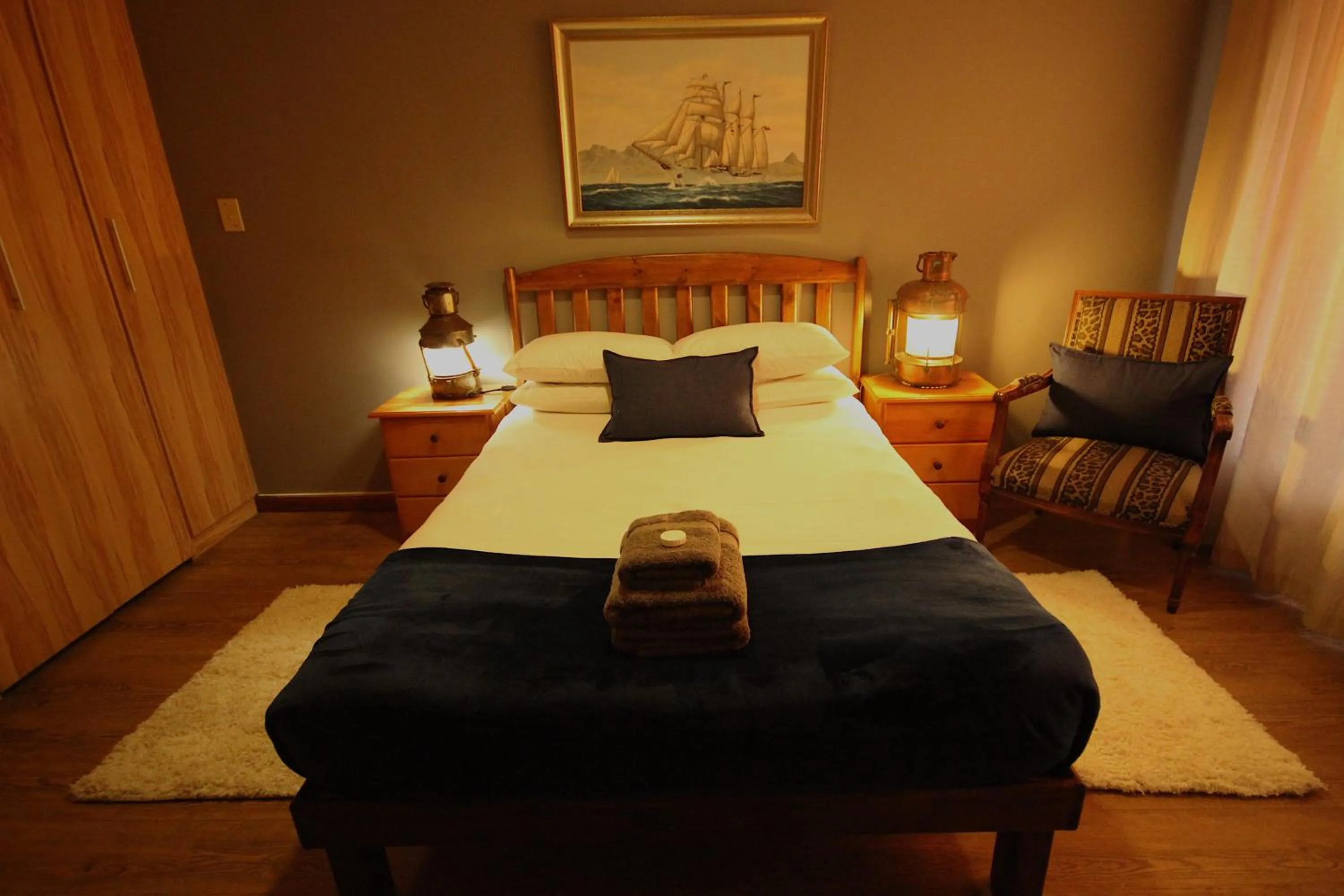 Bed in Saltycrax Backpackers and Surf Hostel