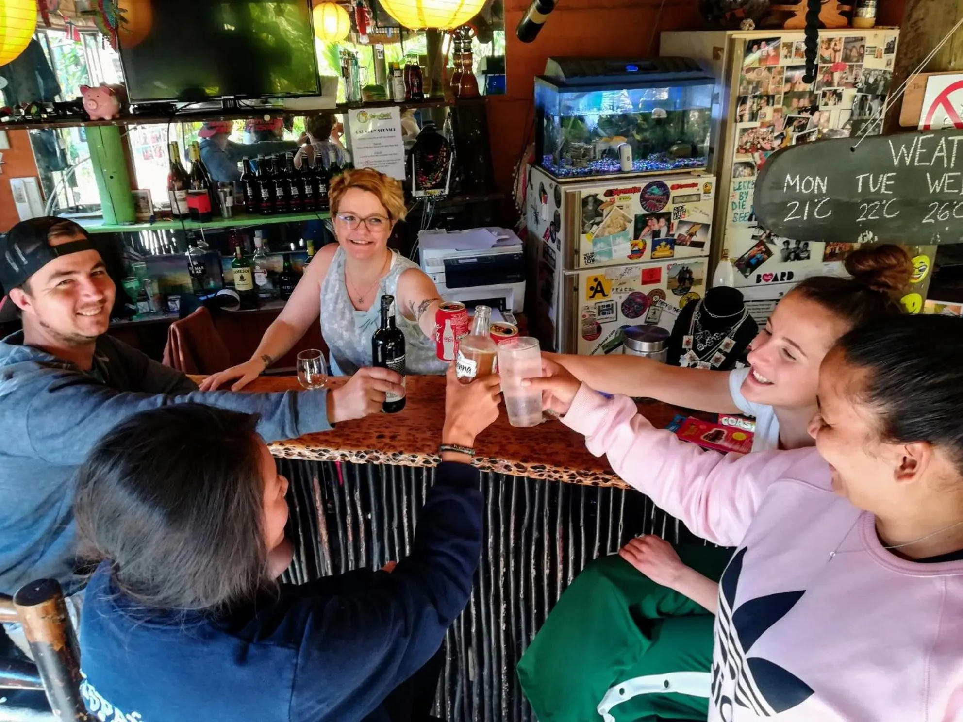 People in Saltycrax Backpackers and Surf Hostel