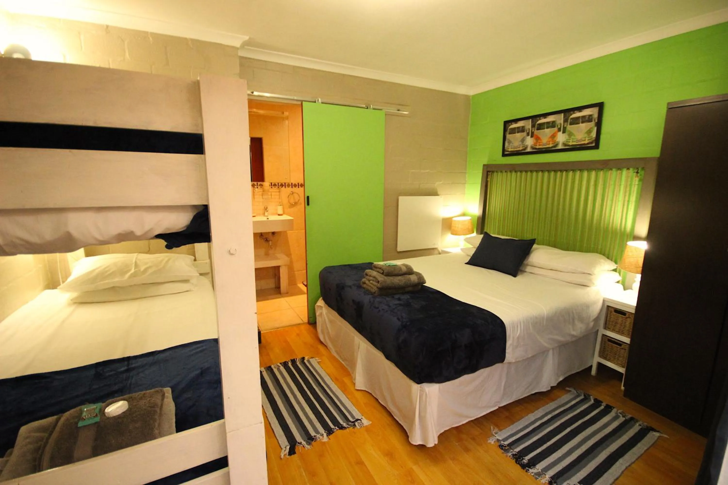 Photo of the whole room, Bed in Saltycrax Backpackers and Surf Hostel