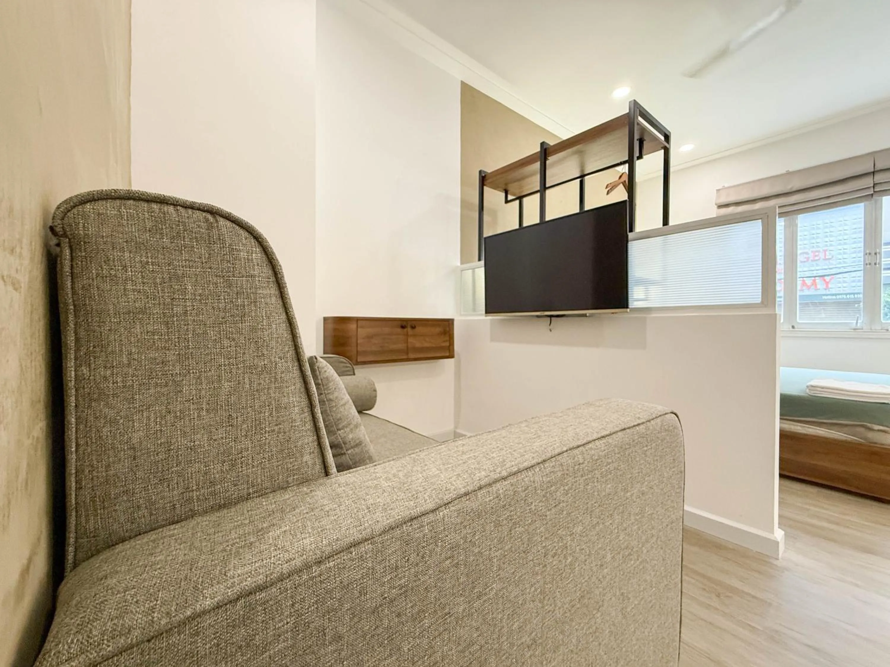 Bed in Hoang Long Son 2