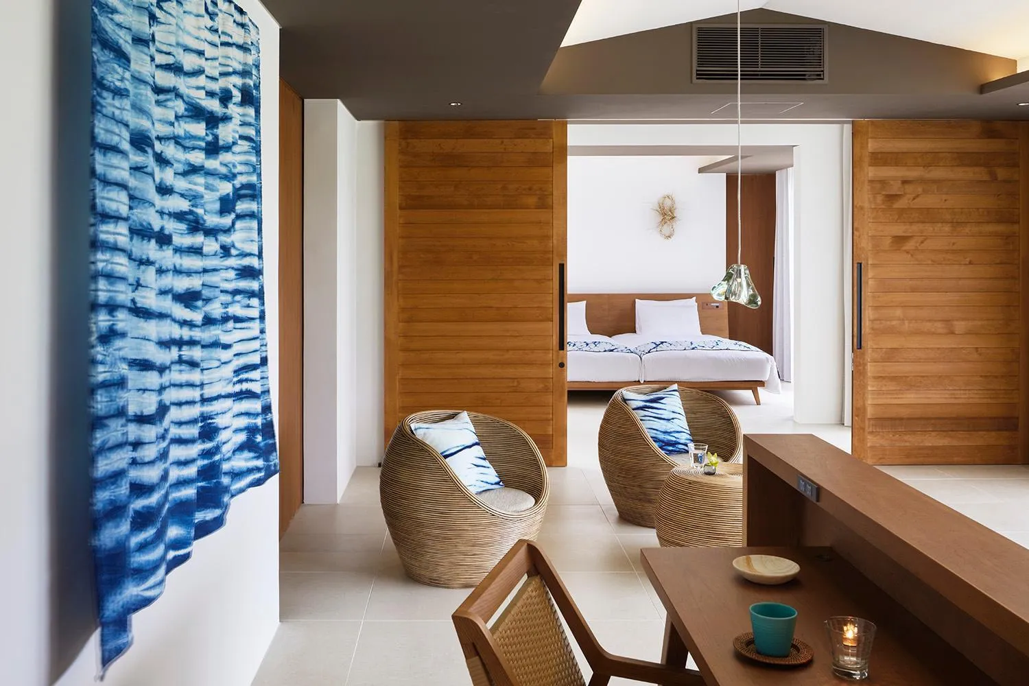 Photo of the whole room in The Rescape