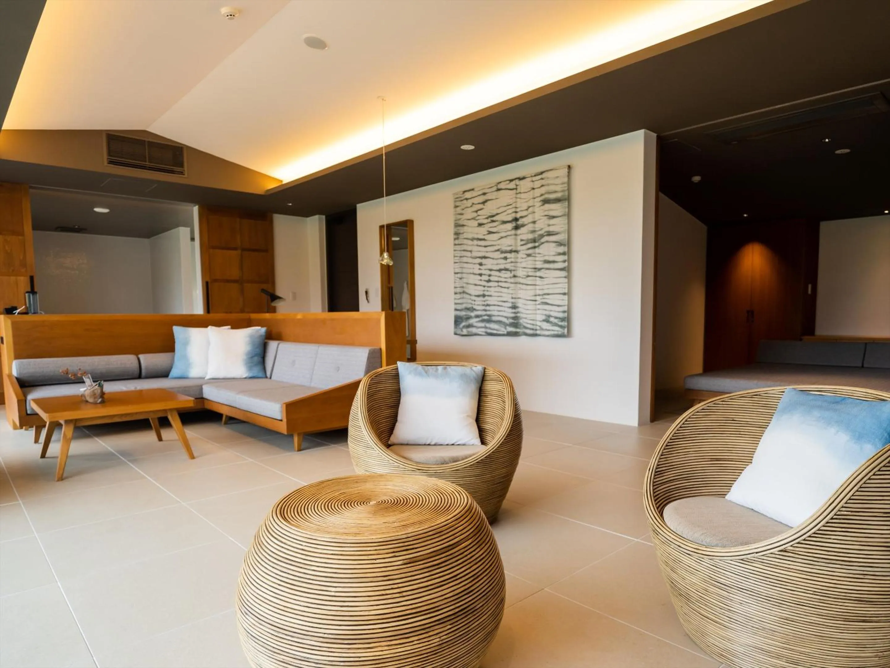 Photo of the whole room in The Rescape